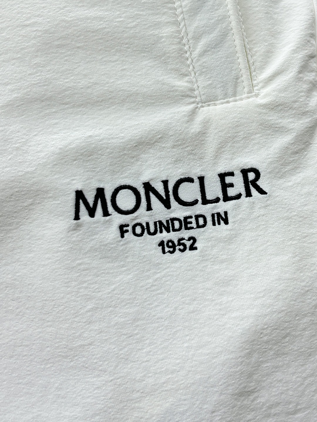 🌟MON# 2026 天丝锦纶四面弹春夏休闲裤子美学的焕新诠释,演绎浓郁的格调型时尚风范,细节感和设计感