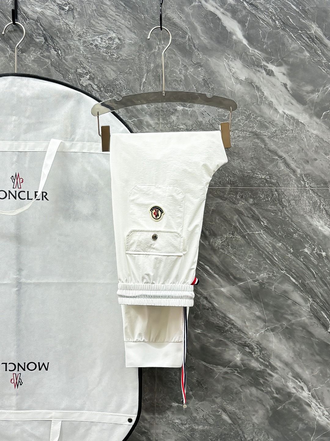 🌟MON# 2026 天丝锦纶四面弹春夏休闲裤子美学的焕新诠释,演绎浓郁的格调型时尚风范,细节感和设计感