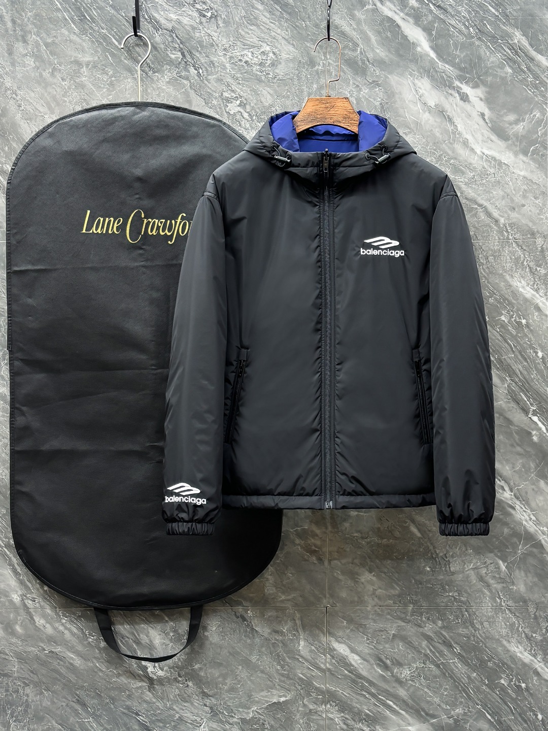 Balenciaga Omkeerbare Gewatteerde Jas - Lichtgewicht & Warm