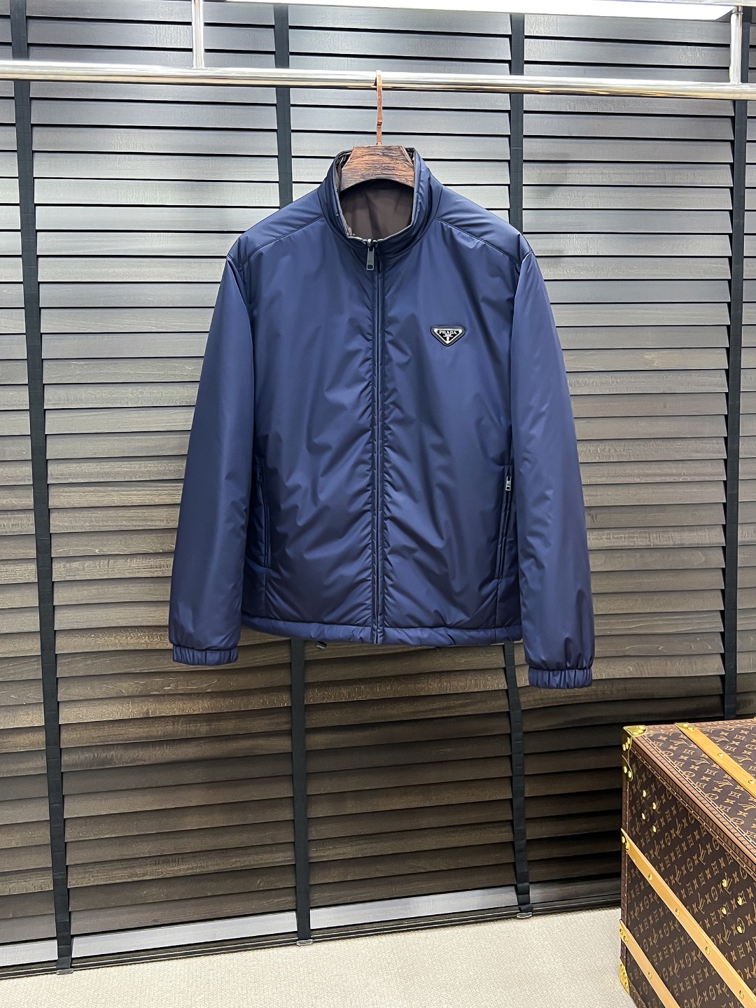 Prada Veste Réversible Matelassée Homme - Confort et Style Automne/Hiver