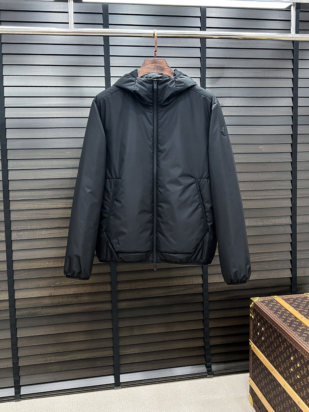 Moncler Men's Lightweight Padded Hooded Jacket - Stylish and Warm