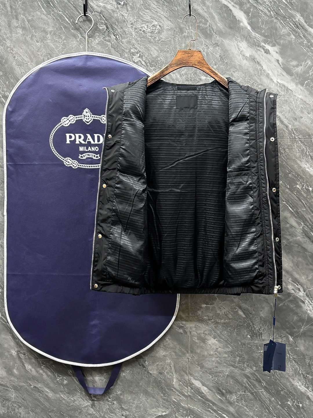 Prada Daunenjacke D C-49 Prada 25 Herren — photo 8