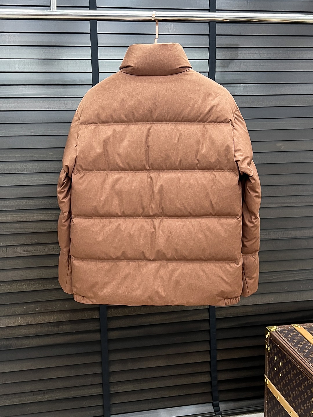 Loro Piana Men's Lightweight Goose Down Padded Gilet Jacket 3 o 1j314e8hs1h2gvvo1sd9cod1a9k1