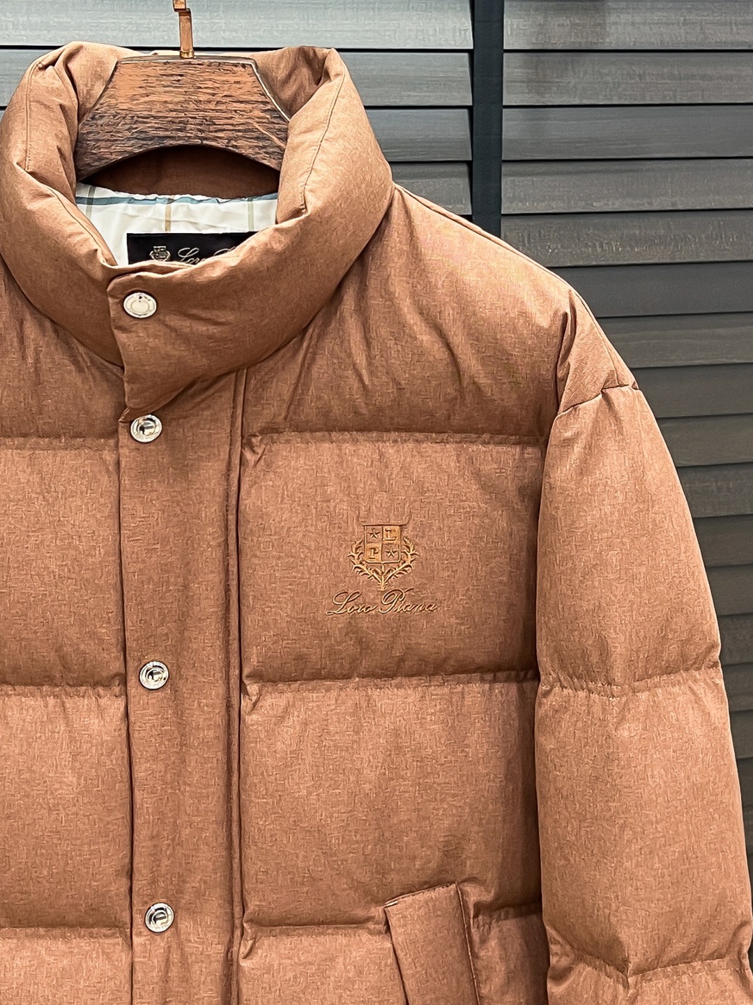 Loro Piana Men's Lightweight Goose Down Padded Gilet Jacket 5 o 1j314e8ht1hv61j2013gk1nvsn2d3