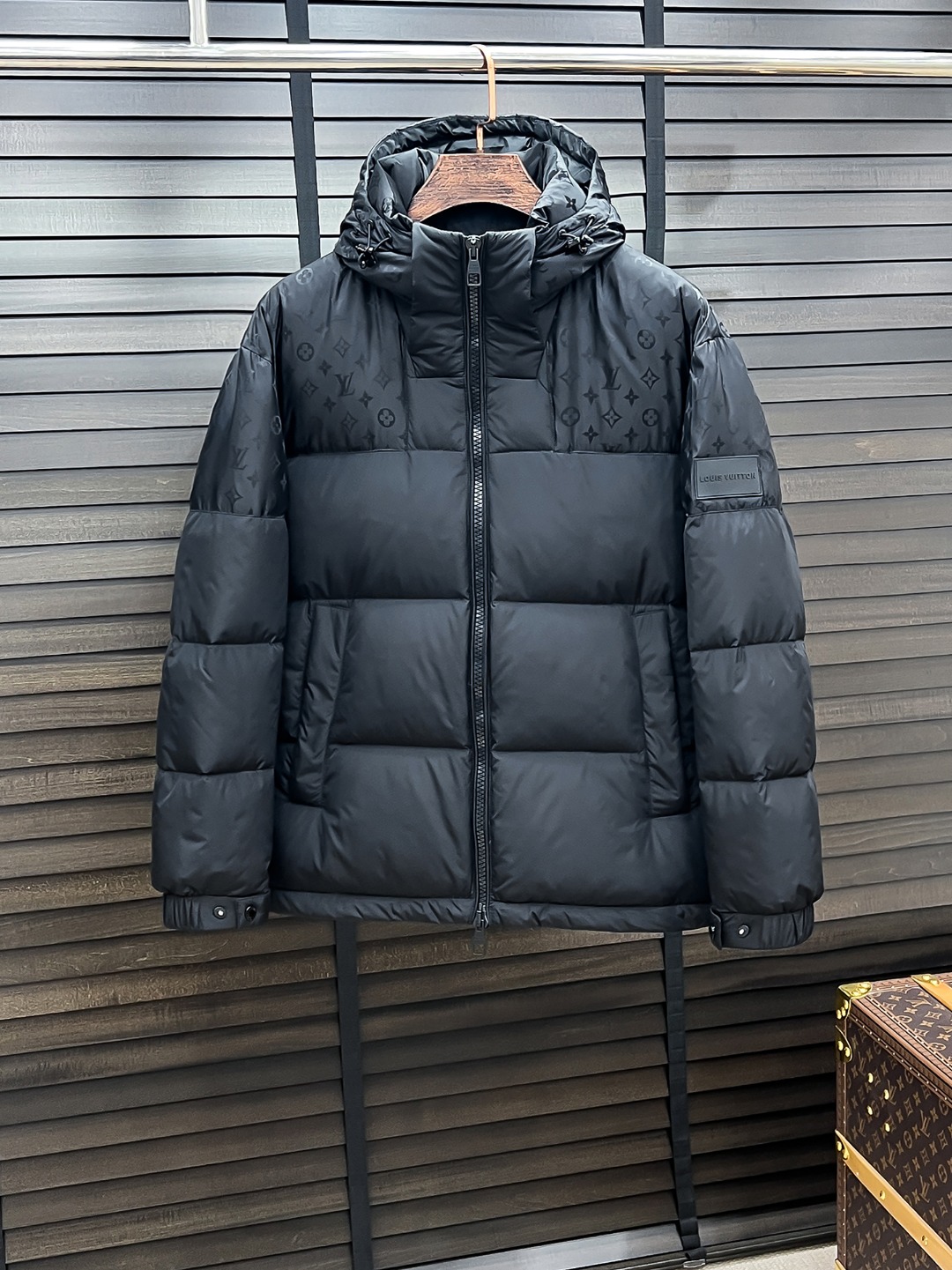 Louis Vuitton - Chaqueta Acolchada con Capucha para Hombre - Ligera y Cálida