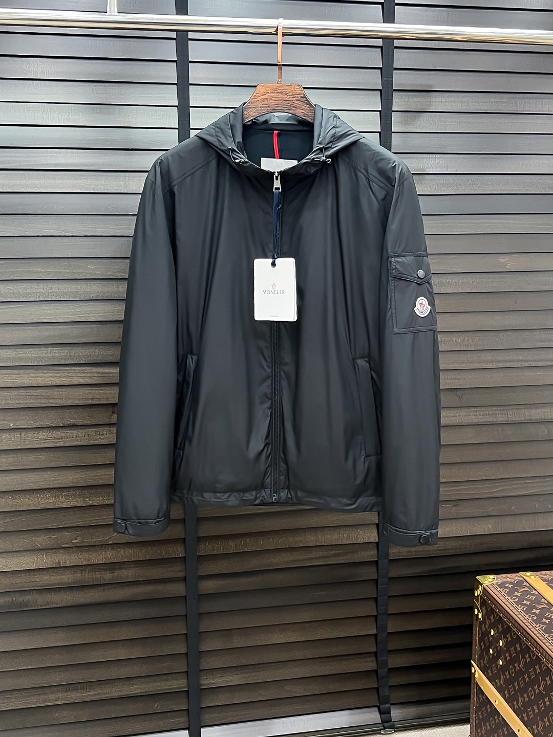 Moncler Men's Padded Jacket - Fall Collection - Premium Quality