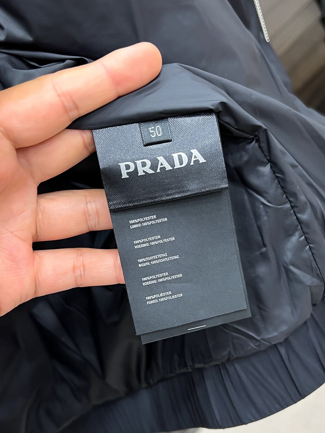 Prada Men's Fall/Winter Jacket - Premium Quality, Comfortable Fit 10 o 1j317npnnlh51vc69pm1p731cg07