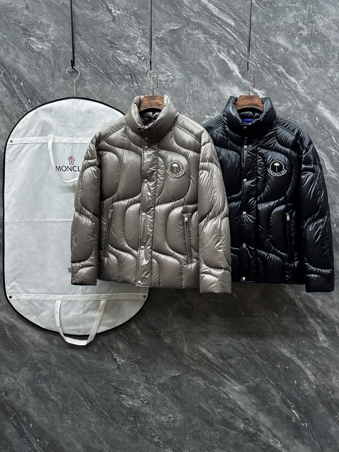 羽C-63 Moncler-蒙口 25秋冬男士时尚羽绒服 轻奢时尚休闲风格,轻盈保暖柔软!低调系列时尚百