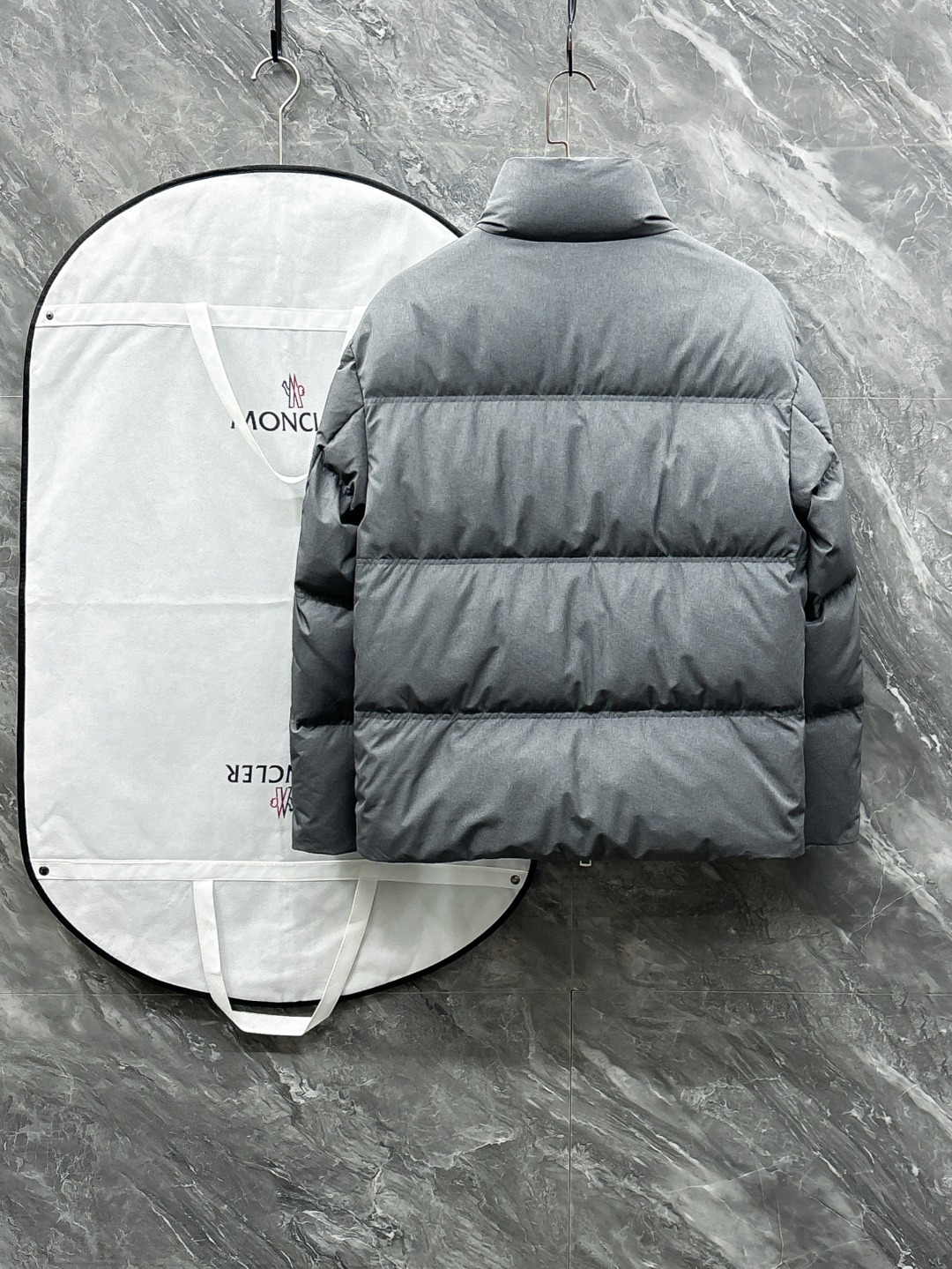 羽C-61 Moncler-蒙口 25秋冬男士时尚羽绒服 轻奢时尚休闲风格,轻盈保暖柔软!低调系列时尚百
