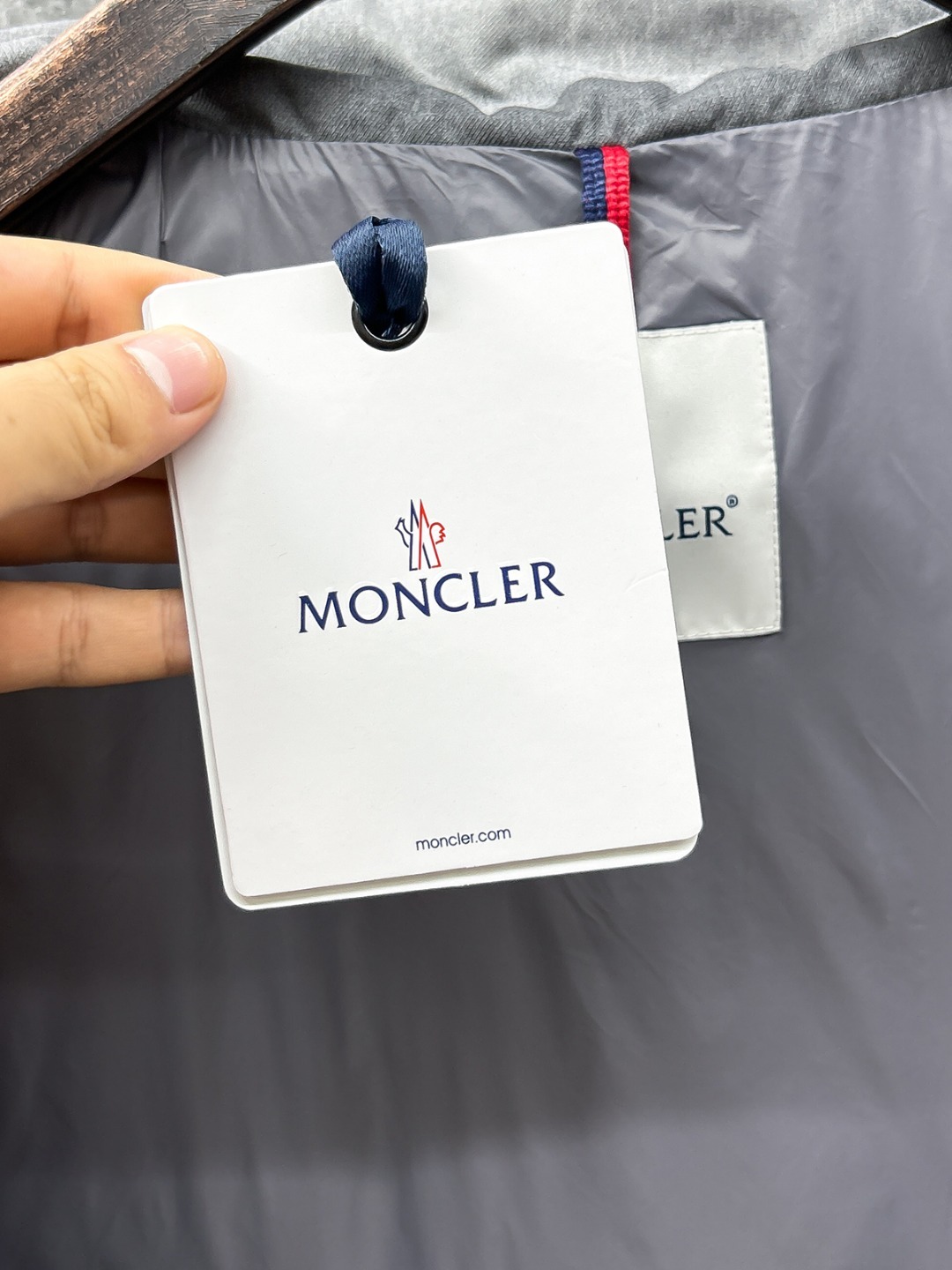 羽C-61 Moncler-蒙口 25秋冬男士时尚羽绒服 轻奢时尚休闲风格,轻盈保暖柔软!低调系列时尚百