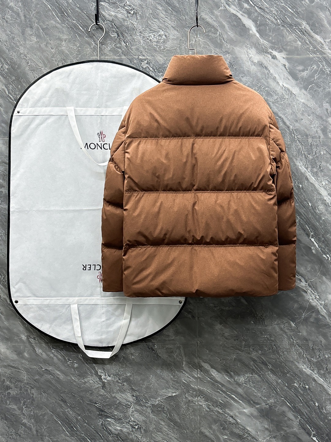 羽C-61 Moncler-蒙口 25秋冬男士时尚羽绒服 轻奢时尚休闲风格,轻盈保暖柔软!低调系列时尚百
