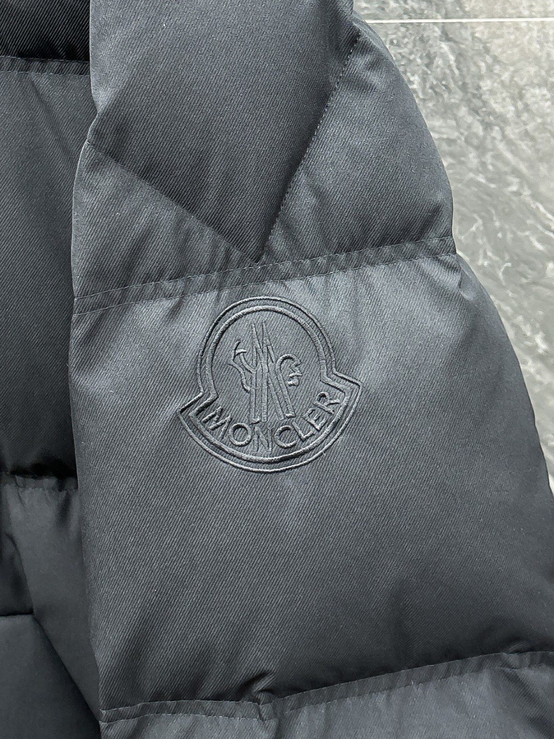 羽C-61 Moncler-蒙口 25秋冬男士时尚羽绒服 轻奢时尚休闲风格,轻盈保暖柔软!低调系列时尚百