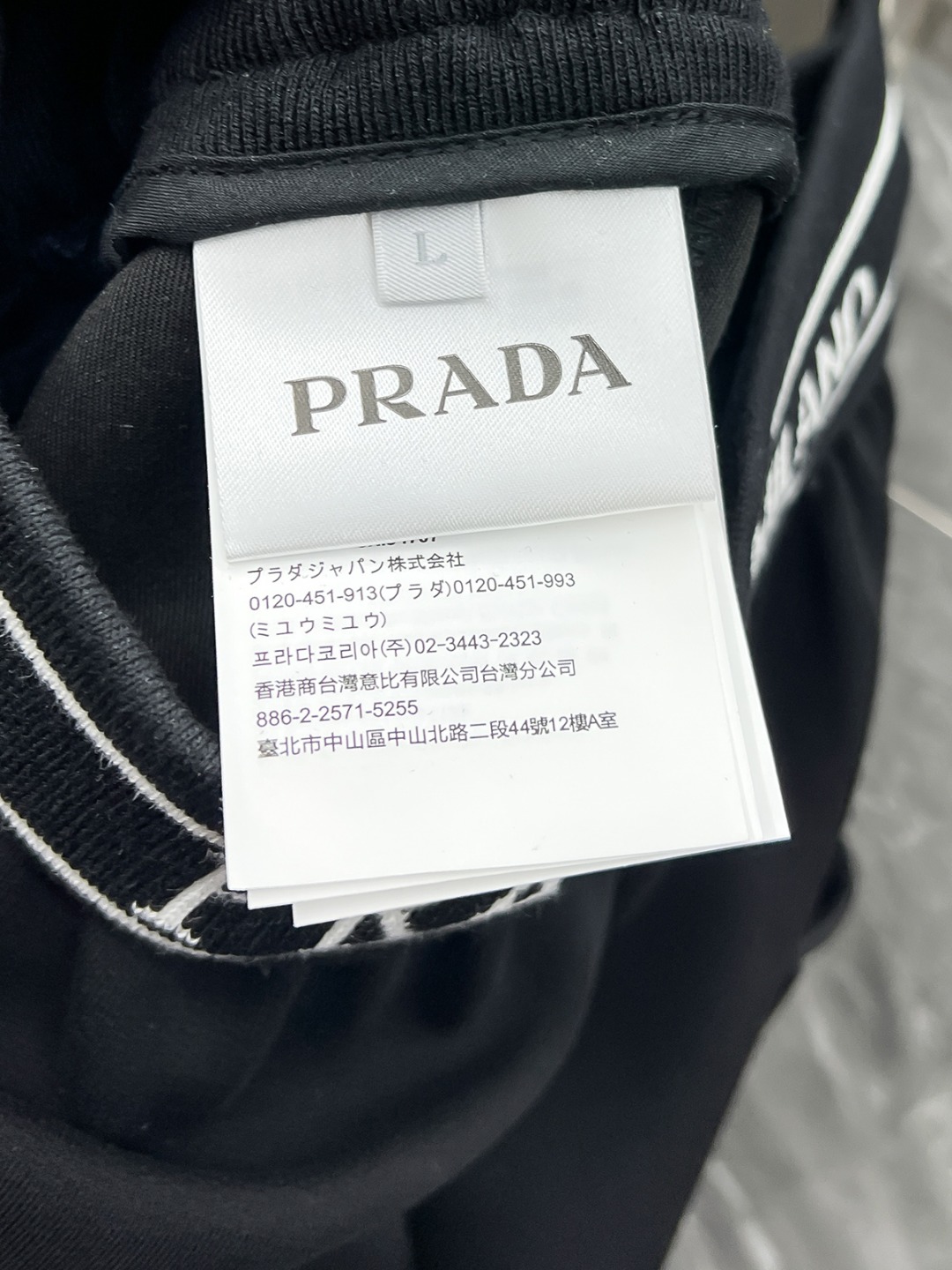 🌟 PRD# 2026 春夏时尚/休闲裤子美学的焕新诠释,演绎浓郁的格调型时尚风范,细节感和设计感强悍.