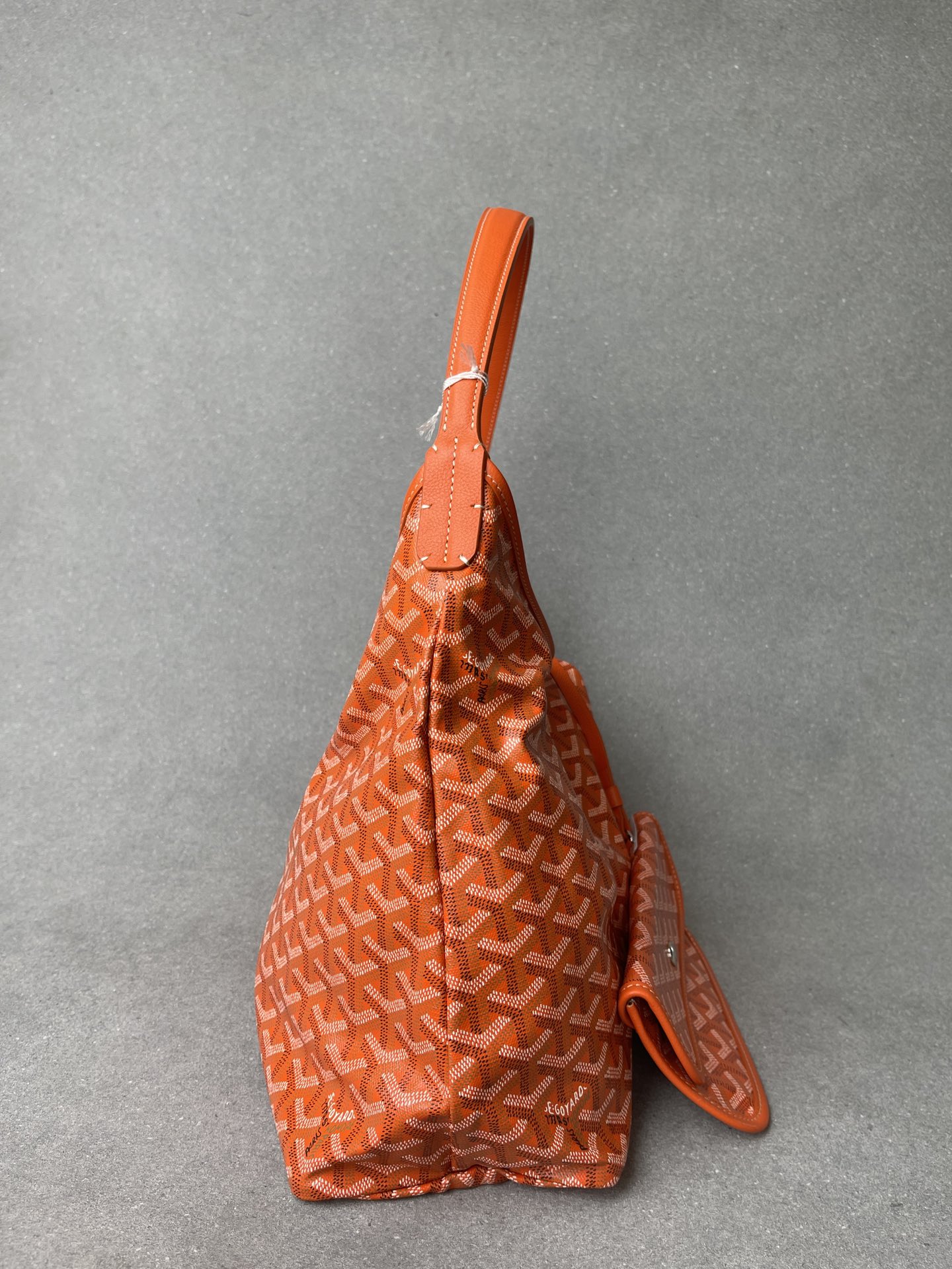💰550顶级戈雅工厂直销
Bohème Hobo 
狗牙腋下包 黑色
尺寸】43/27/14cm
包装】防尘袋 吊牌 说明书 
不影响二次销售前提下 七天内可以无理由退换