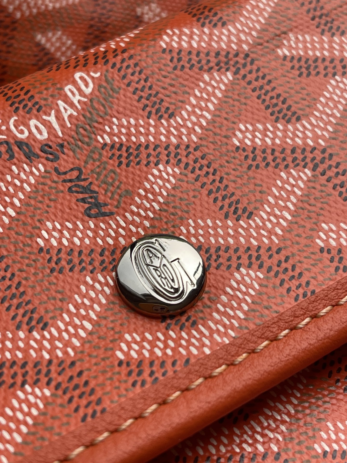 💰550顶级戈雅工厂直销
Bohème Hobo 
狗牙腋下包 黑色
尺寸】43/27/14cm
包装】防尘袋 吊牌 说明书 
不影响二次销售前提下 七天内可以无理由退换
