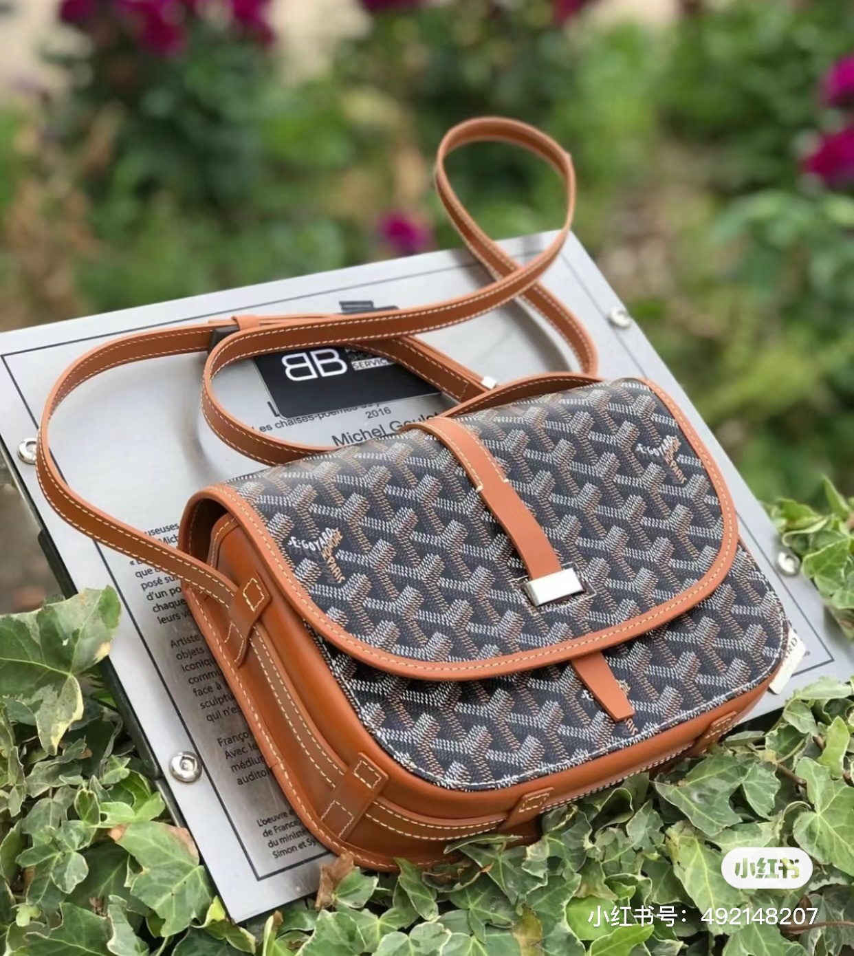 💰580 Goyard 马鞍包/邮差包 第二代版本
四色现货
黑/灰/棕/绿
尺寸：21x17x7cm
顶尖好货，好品质一如往昔。