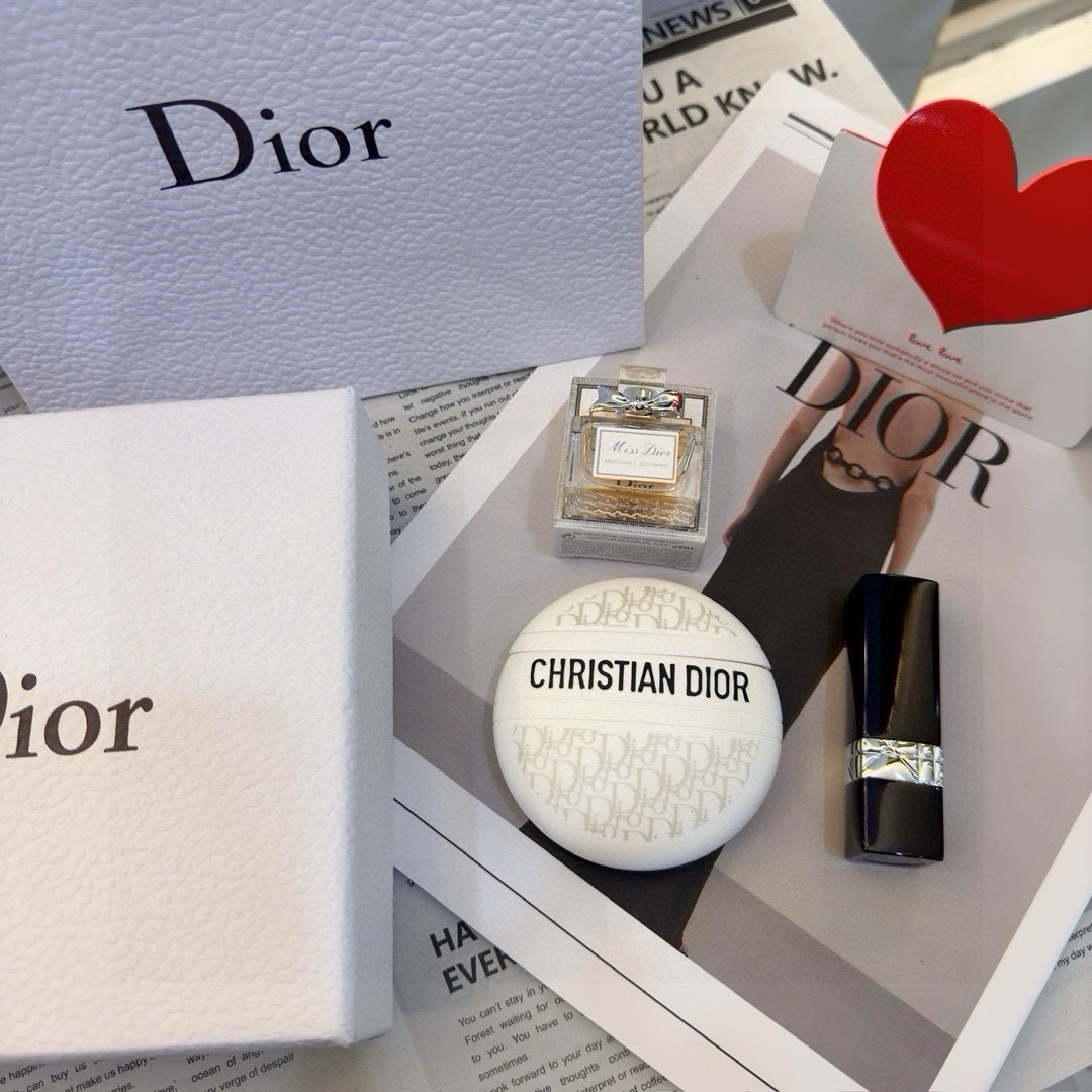 DIOR全能霜丝绒999甜心礼盒 高定礼盒 情人节对爱的人大胆表白 3