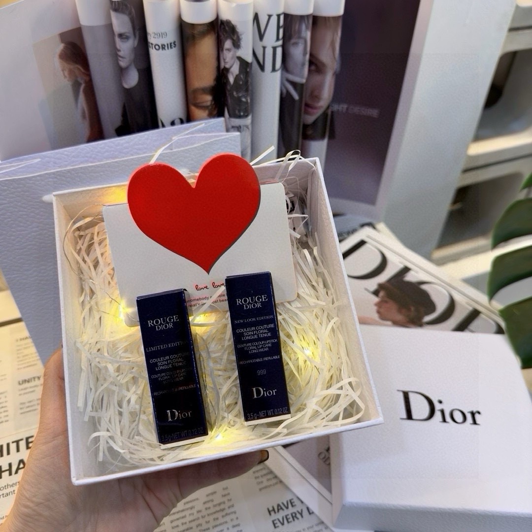 DIOR Houndstooth #999 & Ribbon #720 Couture Lipstick Gift Set - Comprehensive