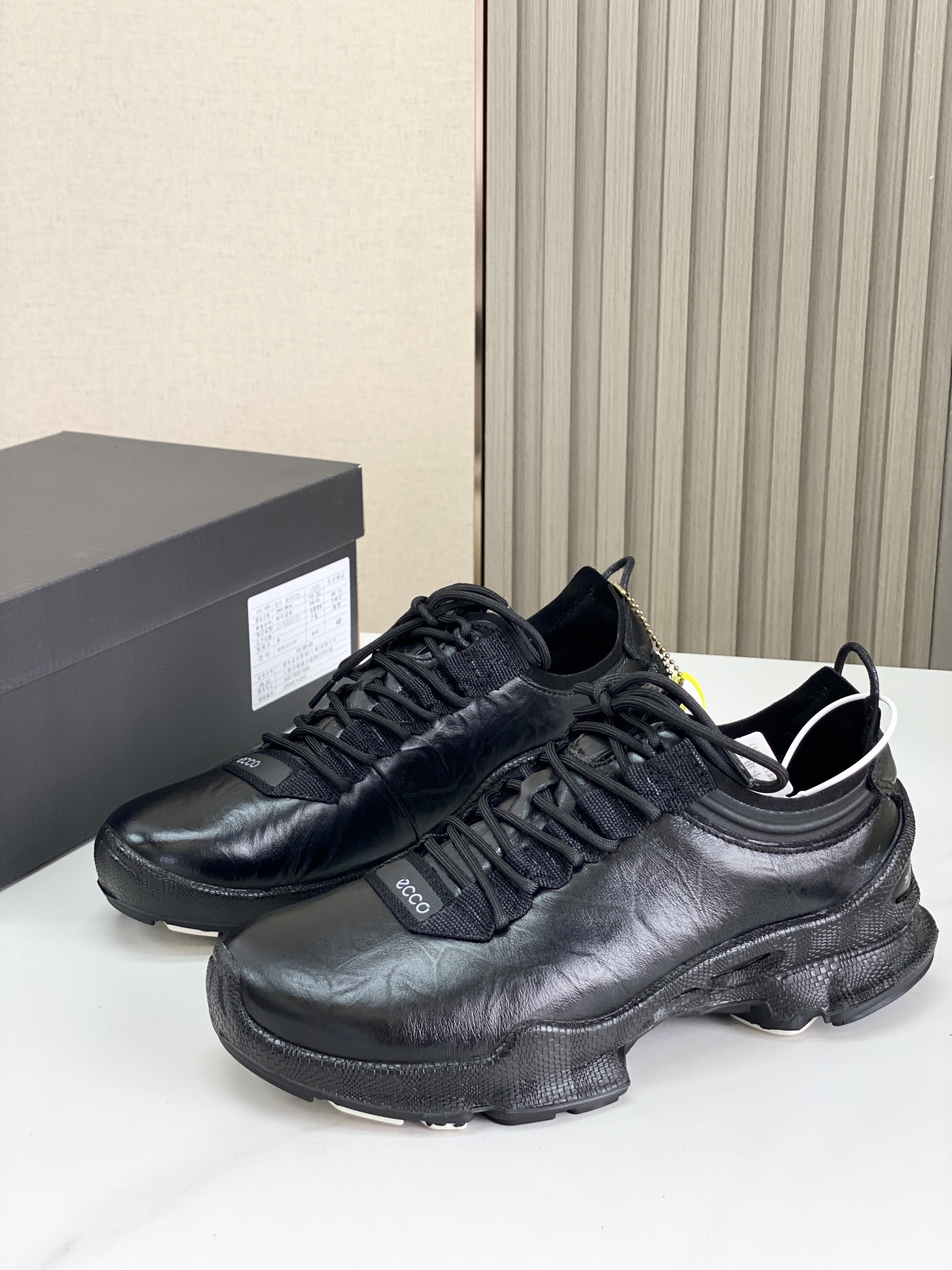 NO:271593,Spot instant delivery ECCO Aibu Classic Commemorative Edition Outdoor sports shoes breathable, wear-resistant, low-top off-road, BIOM Jianbu C 800424 top-level purchasing special version is finally shipped!  The correct version of cowhide inner is not comparable to the ultra-fiber inner part on the market!  High-efficiency original imported cowhide material original lead-free PU injection mold outsole shoes lightweight soft high elasticity men's size 39 40 41 42 43 44 leather shoes standard size, sneakers, cowhide19860909现货秒发 ECCO爱步 经典纪念版 户外运动鞋透气耐磨低帮越野 BIOM健步C 800424顶级代购专供版本终于出货了！正确版牛皮内里非市面超纤内里可比！面料高特效原版进口牛皮材料 原厂无铅PU射出模具大底 鞋子轻便柔软高弹性强 男码 39 40 41 42 43 44 皮鞋标准码,,sneakers,cowhide,Men's shoes