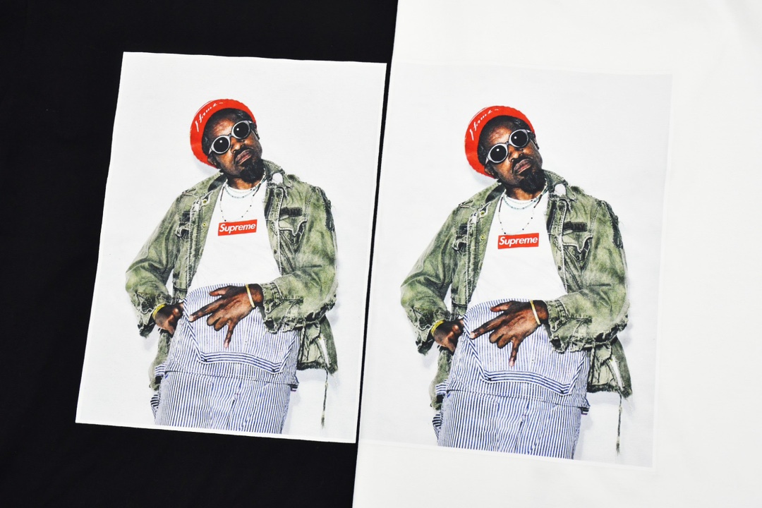 Supreme FW22 Week1 André 3000 Tee in Black & White, Sizes SM to XL - 图片 3
