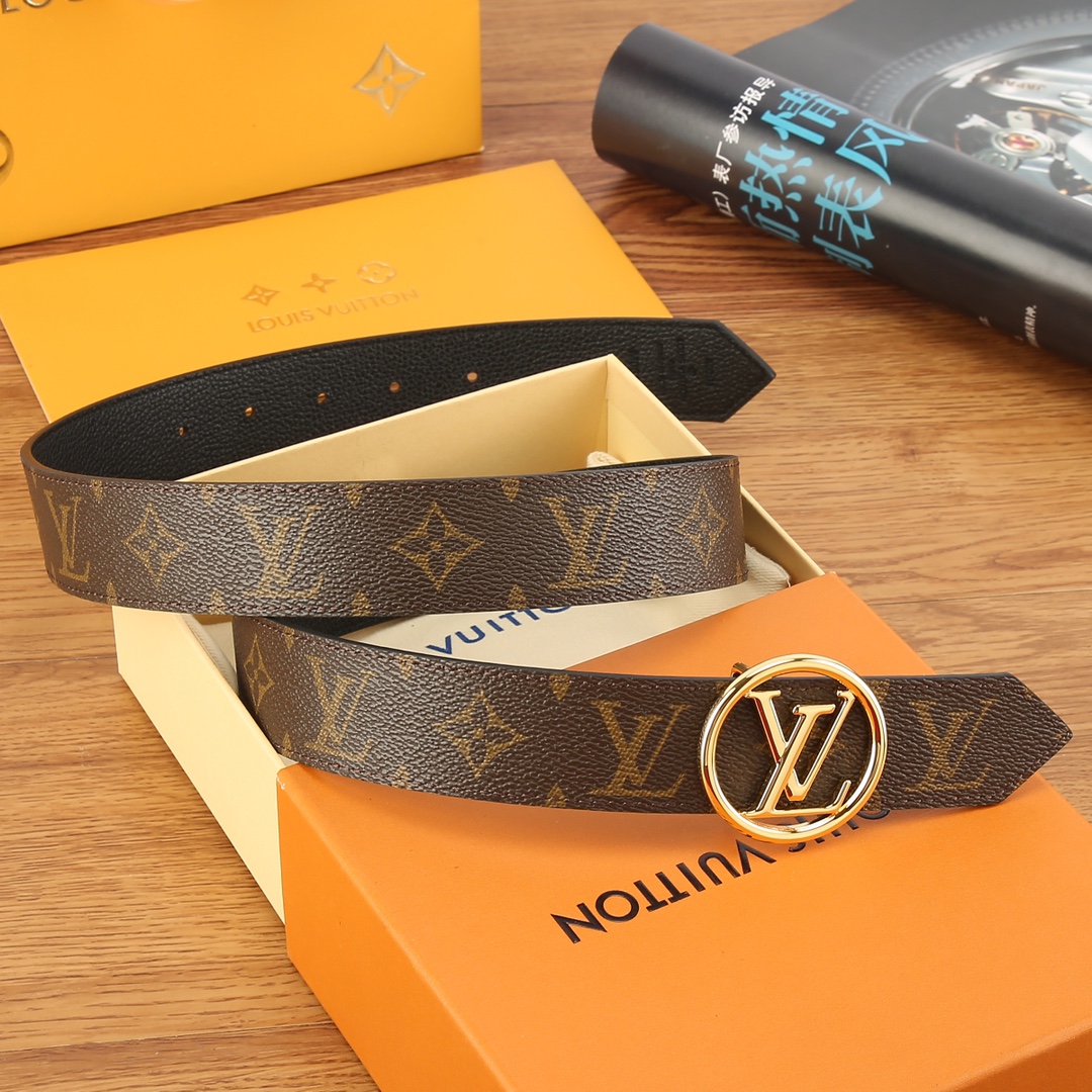 3.5咖色老花面料，金色五金，钻石纹底料官网同步3.5宽双尖