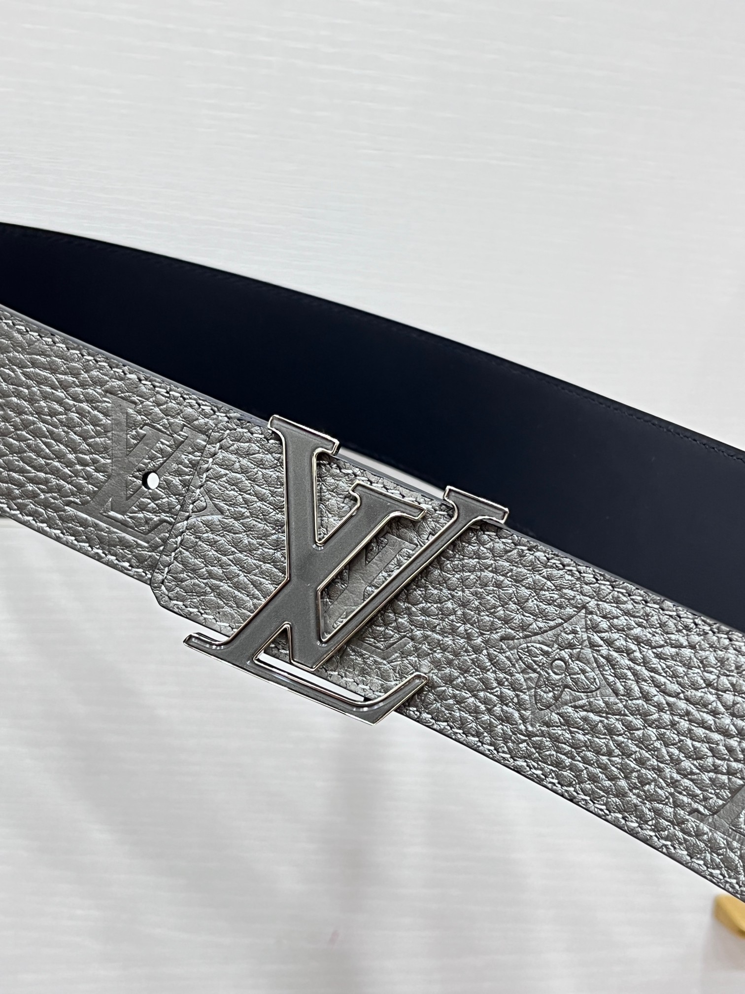 Louis Vuitton Haute Couture Haute Couture Ready-to-Wear Clothing Dress 3