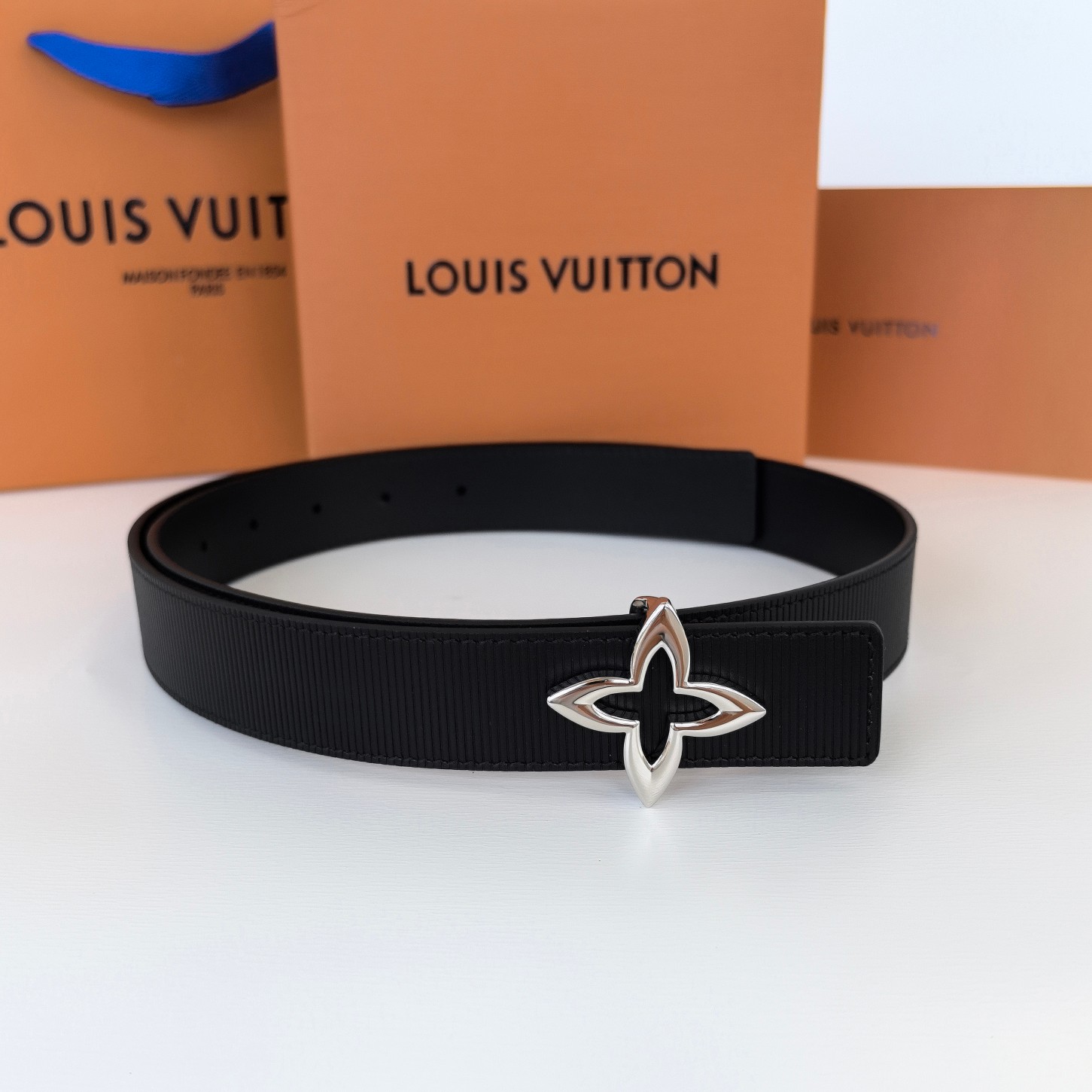 路易威登 Louis Vuitton 高定典藏名品高定成衣时装外套连衣裙衬衫T恤 #DEF62B78 6