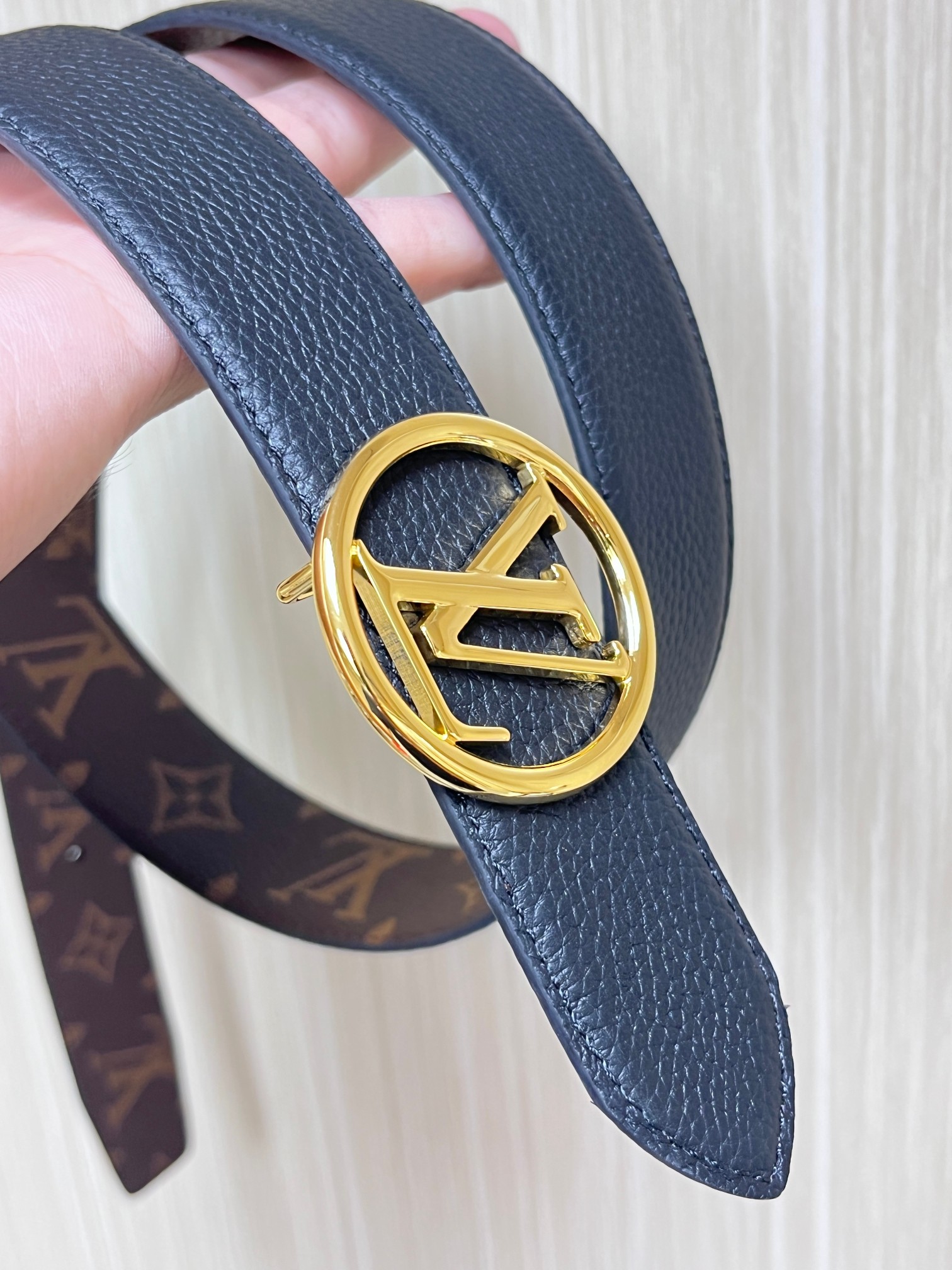 LV Style Leather Women's Belts Lookbook Reference image 2
