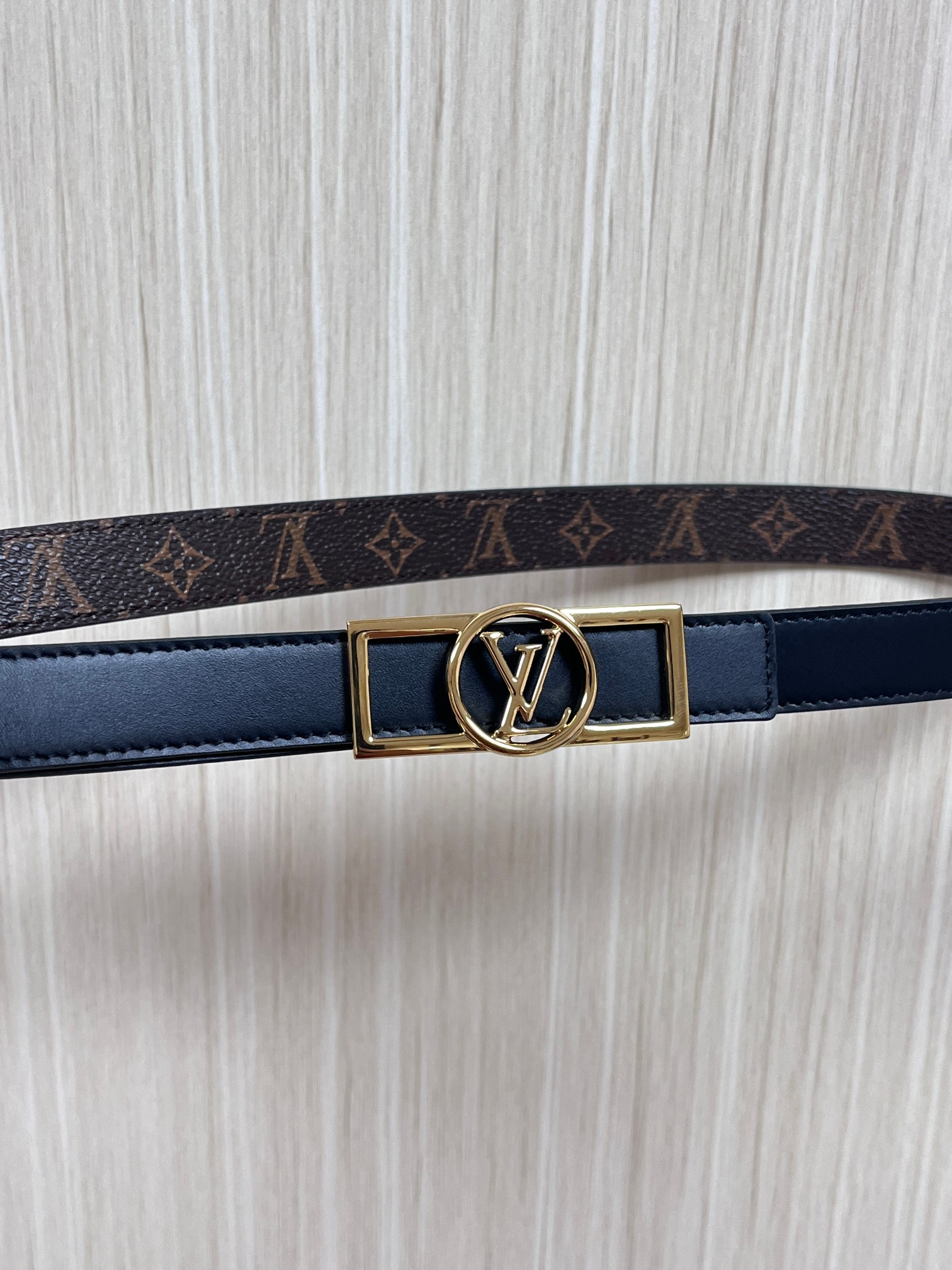 LV Style Leather Top Handle Bag Lookbook Reference image 1