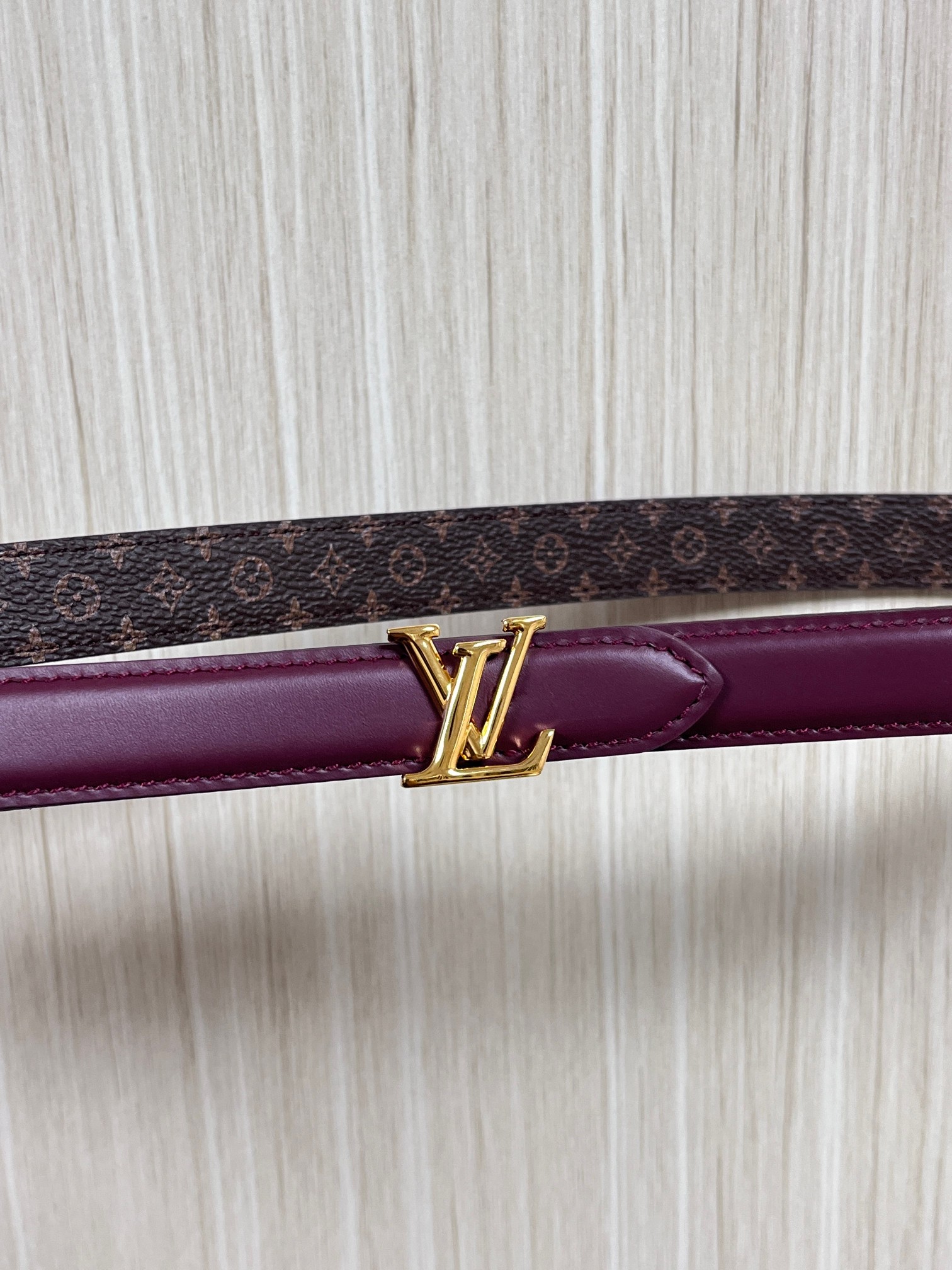 LV Style Red Leather Women's Belts Lookbook Reference image 2