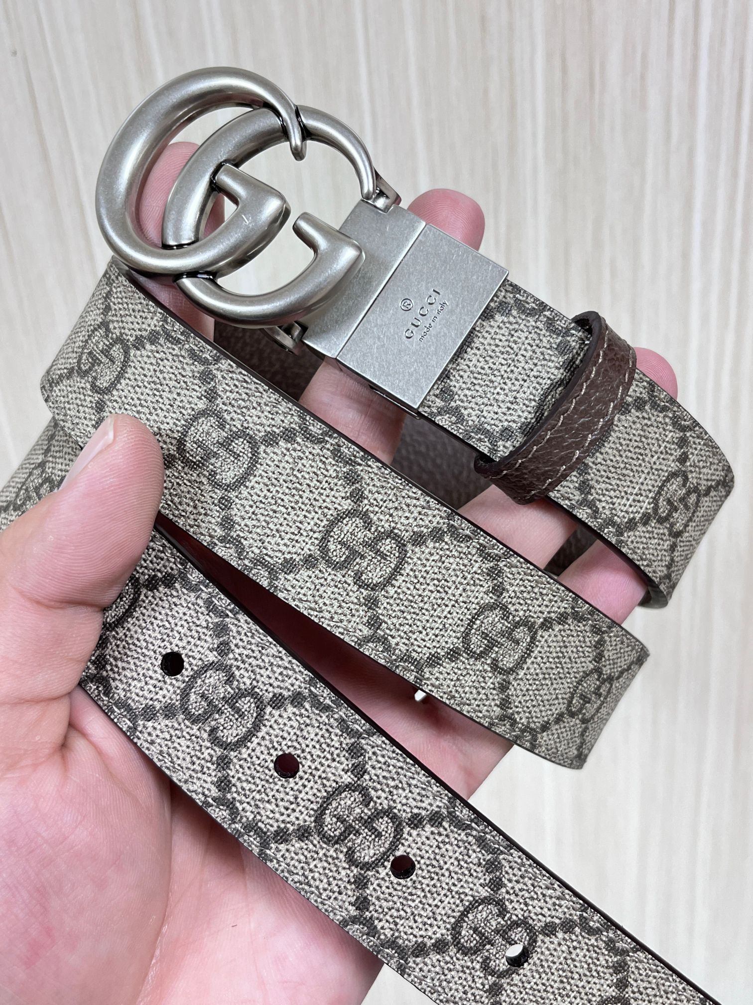 Gucci Style Brown Leather Women's Belts Lookbook Reference image 2