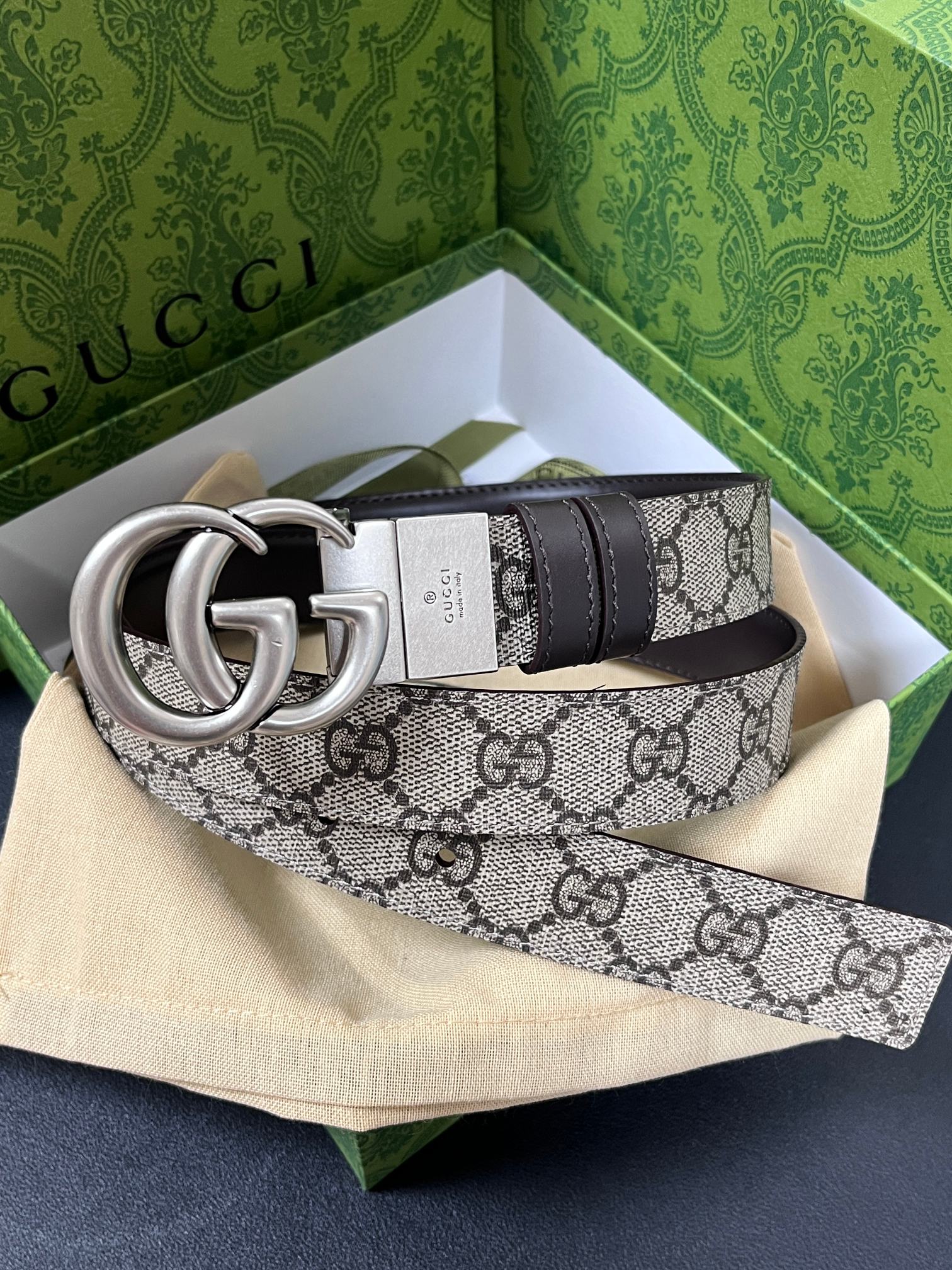 Gucci Style Beige Leather Women's Belts Lookbook Reference image 1