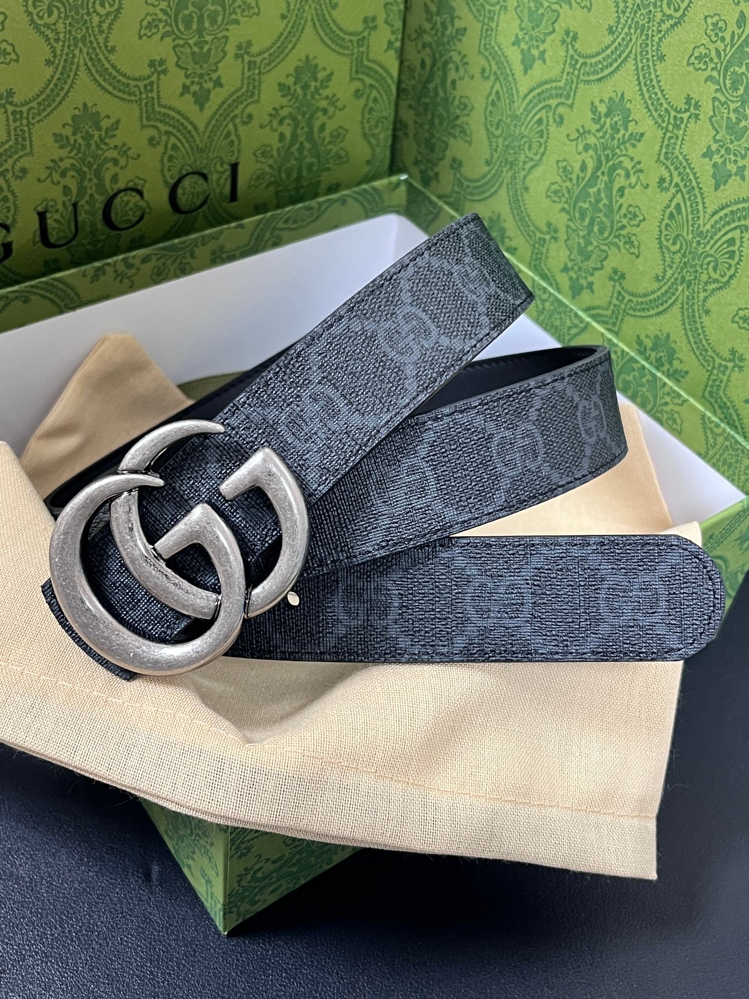 Gucci Style Leather Women's Belts Lookbook Reference image 1