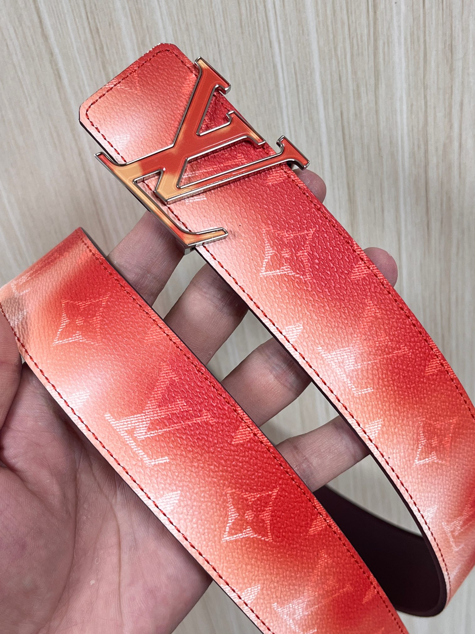 当季新款 双面设计 一腰带两风格搭配牛仔裤 休闲裤-Top High Quatity Cheap Sneakers Fashion Clothing Clothes Bags handbags Shoes of all Brand wholesale With The best Quality And Beautiful Price from China Factory Chinese suppliers wholesaler seller 当季新款 双面设计 一腰带两风格搭配牛仔裤 休闲裤
