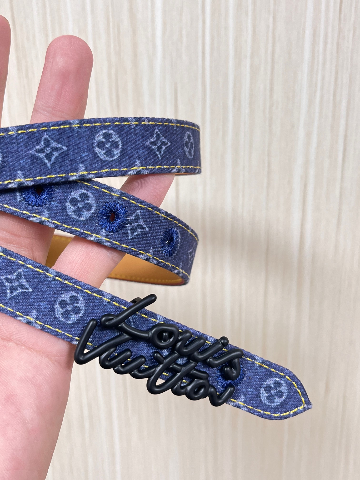 当季新款 - 牛仔篮Monogram 帆布材质 搭配复古做旧的老花印花另一面树高进口牛皮宽牛仔蓝布