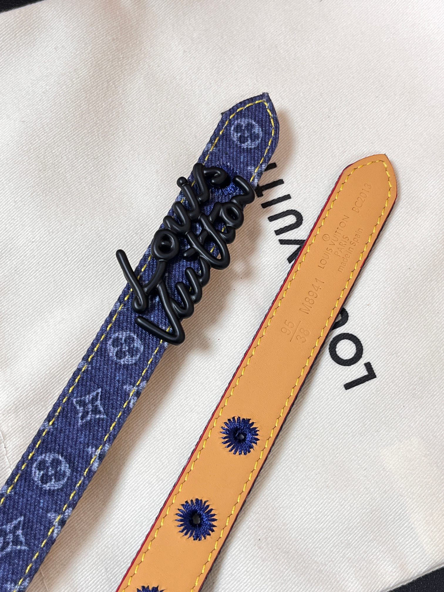 当季新款 - 牛仔篮Monogram 帆布材质 搭配复古做旧的老花印花另一面树高进口牛皮宽牛仔蓝布