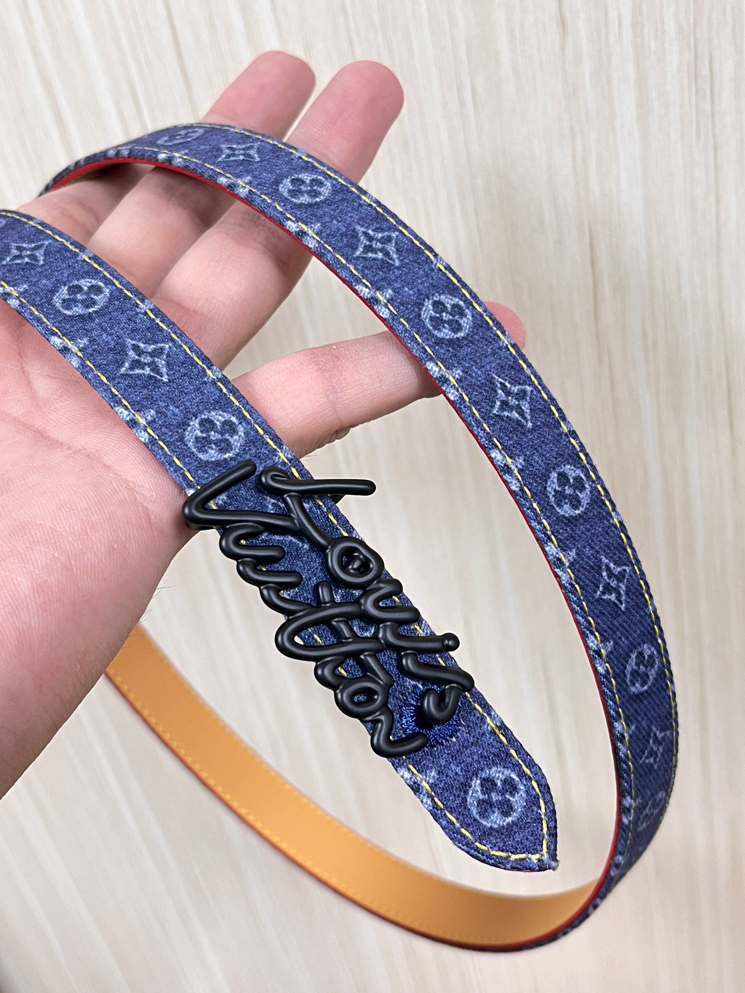 当季新款 - 牛仔篮Monogram 帆布材质 搭配复古做旧的老花印花另一面树高进口牛皮宽牛仔蓝布