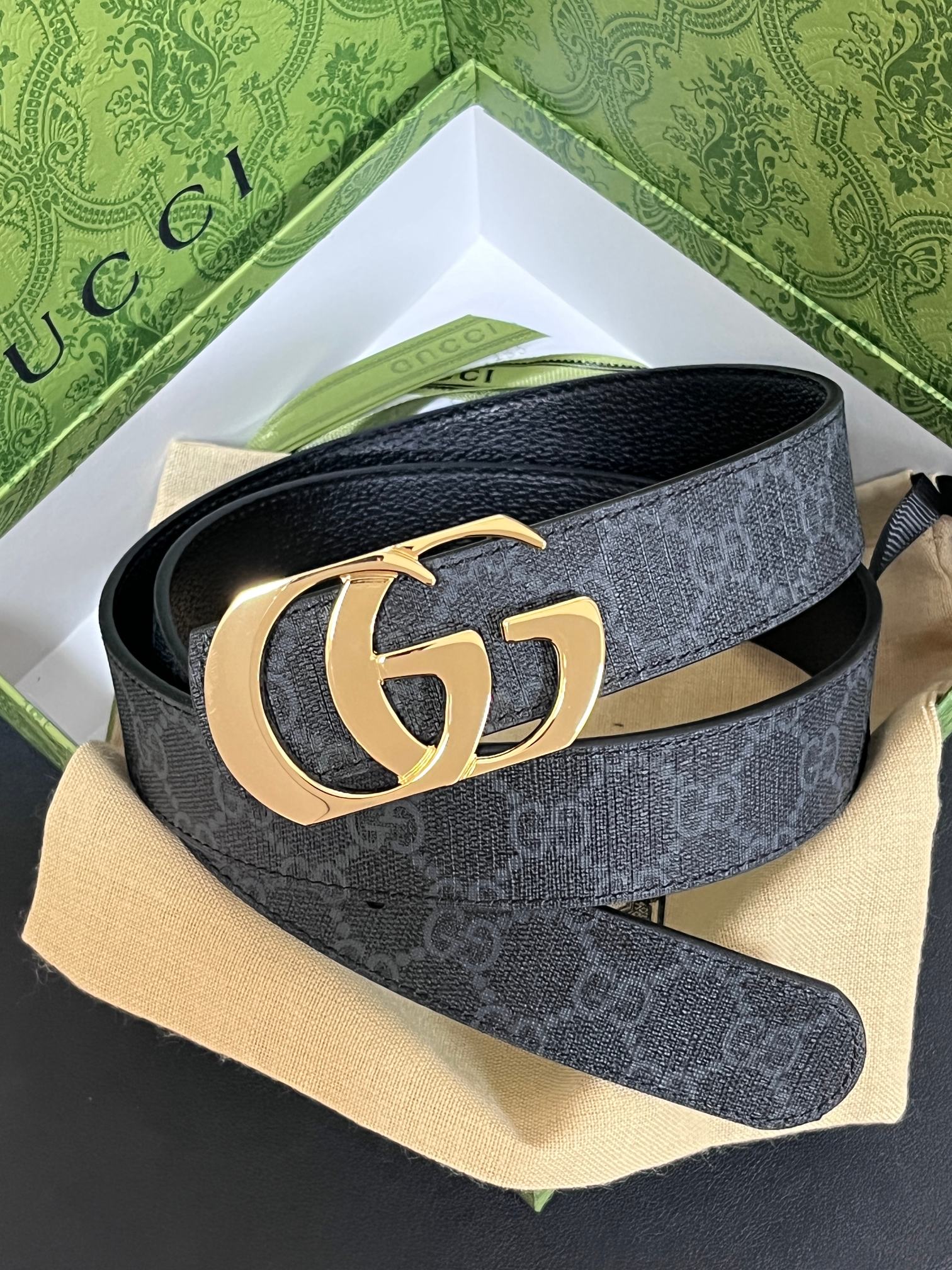 当季新款，黑防帆布，进口小牛皮皮，做过精细，，3.5黑防