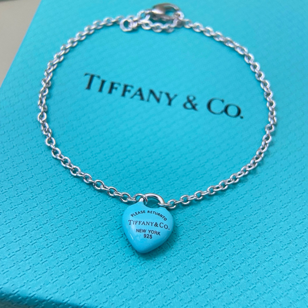 👑蒂芙尼项链 新品珐琅爱心手链 Tiffany以爱与美、罗曼蒂克与梦想为题