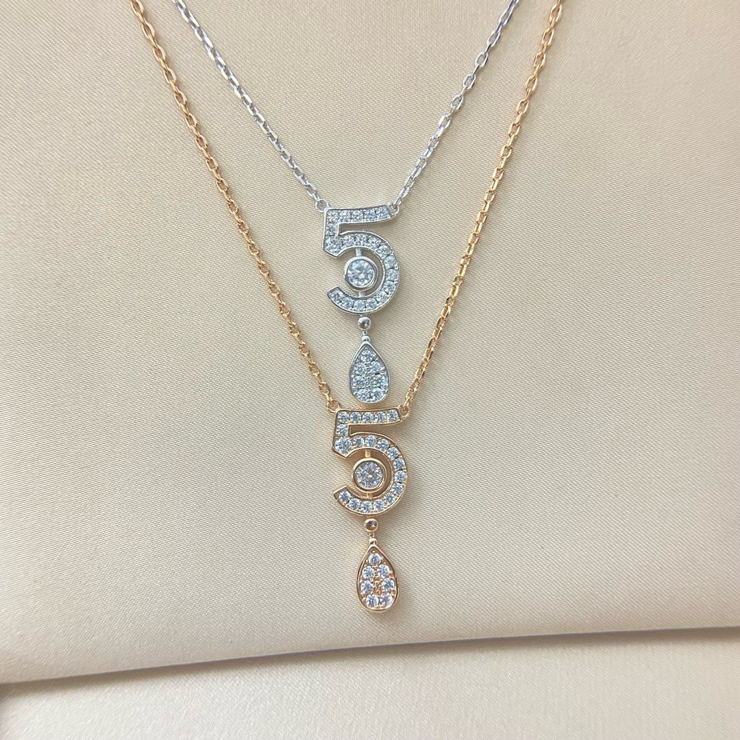 👑香奈儿项链 新品满钻5字项链 