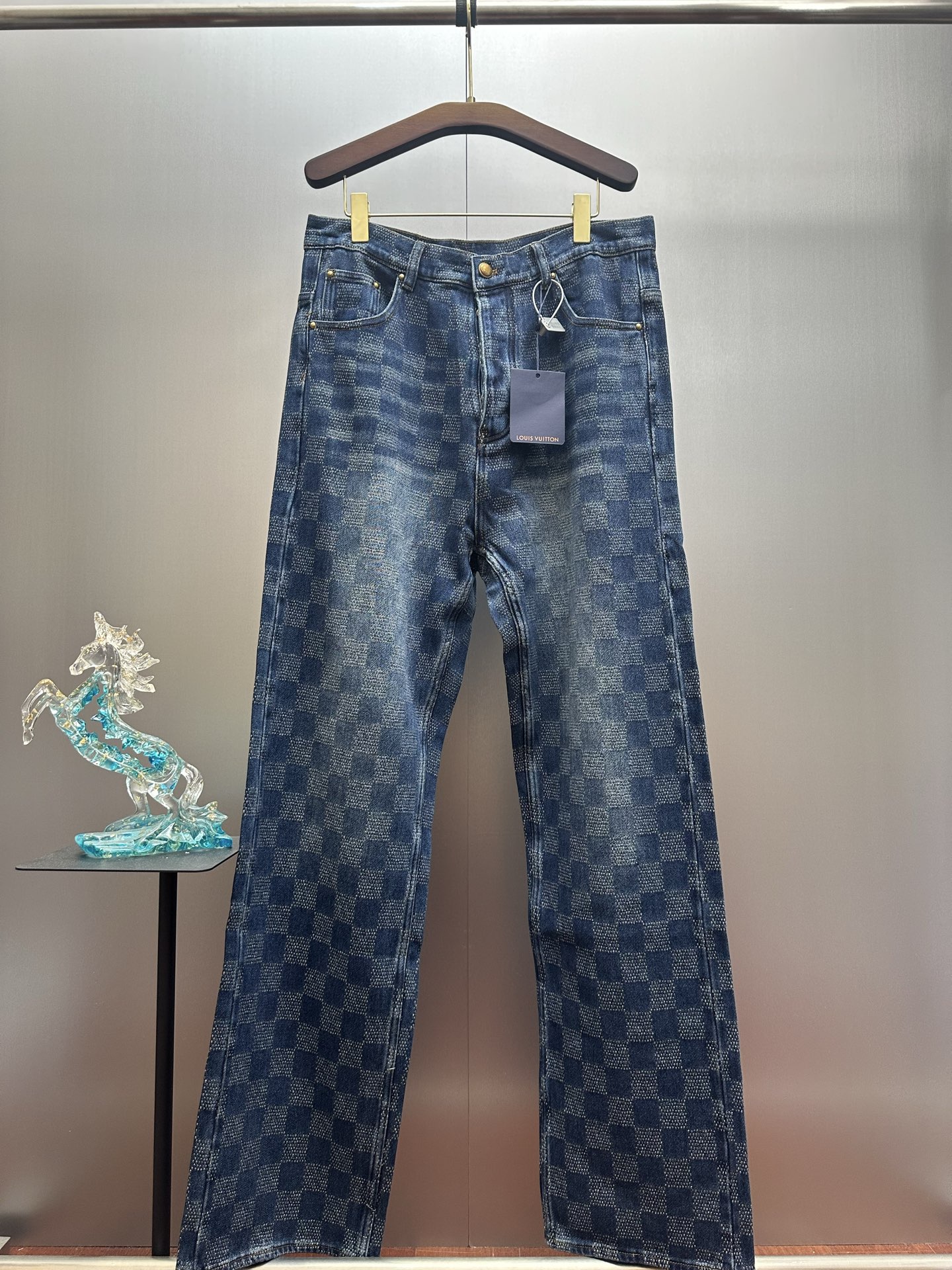 P260 LOUIS VUITTON 26SS jeans de skate Damier. Comprado original por 15100 para desarrollo, tela de mezclilla de sarga …