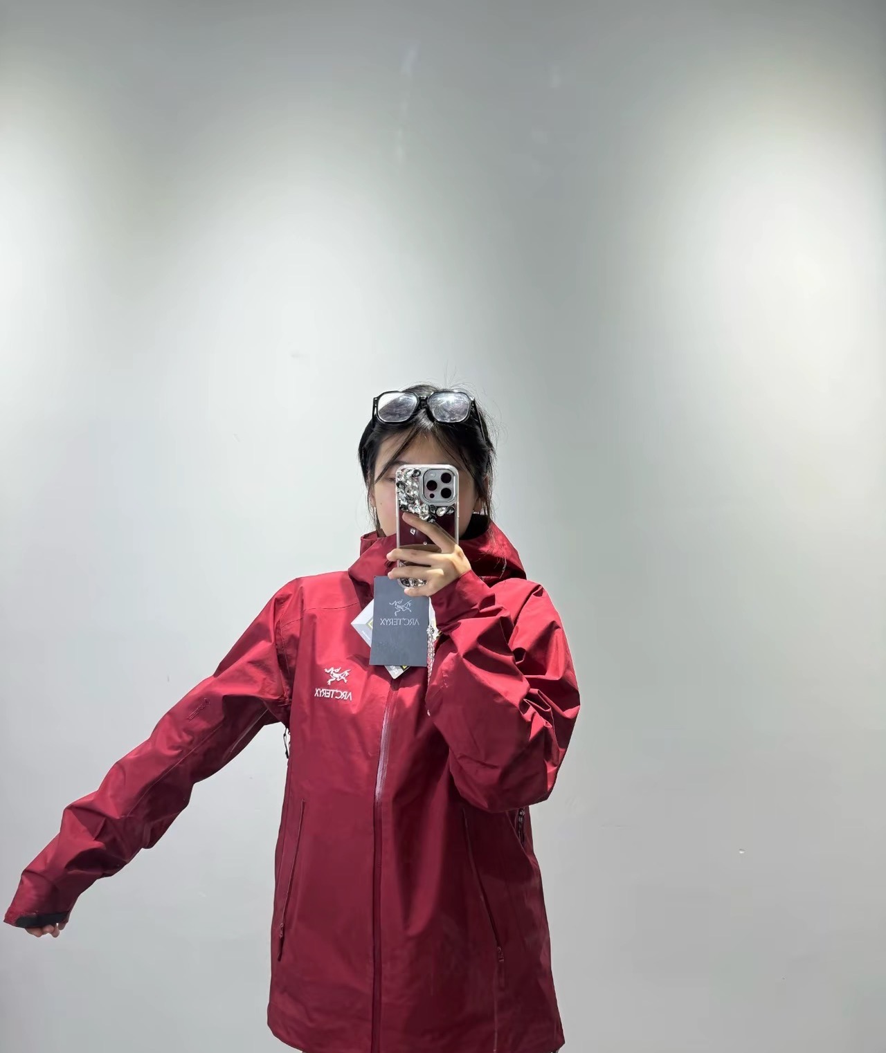 Chaqueta Impermeable Arc'teryx Beta LT para Hombre - Rendimiento y Estilo en Rojo 11 a1756743601088 2372