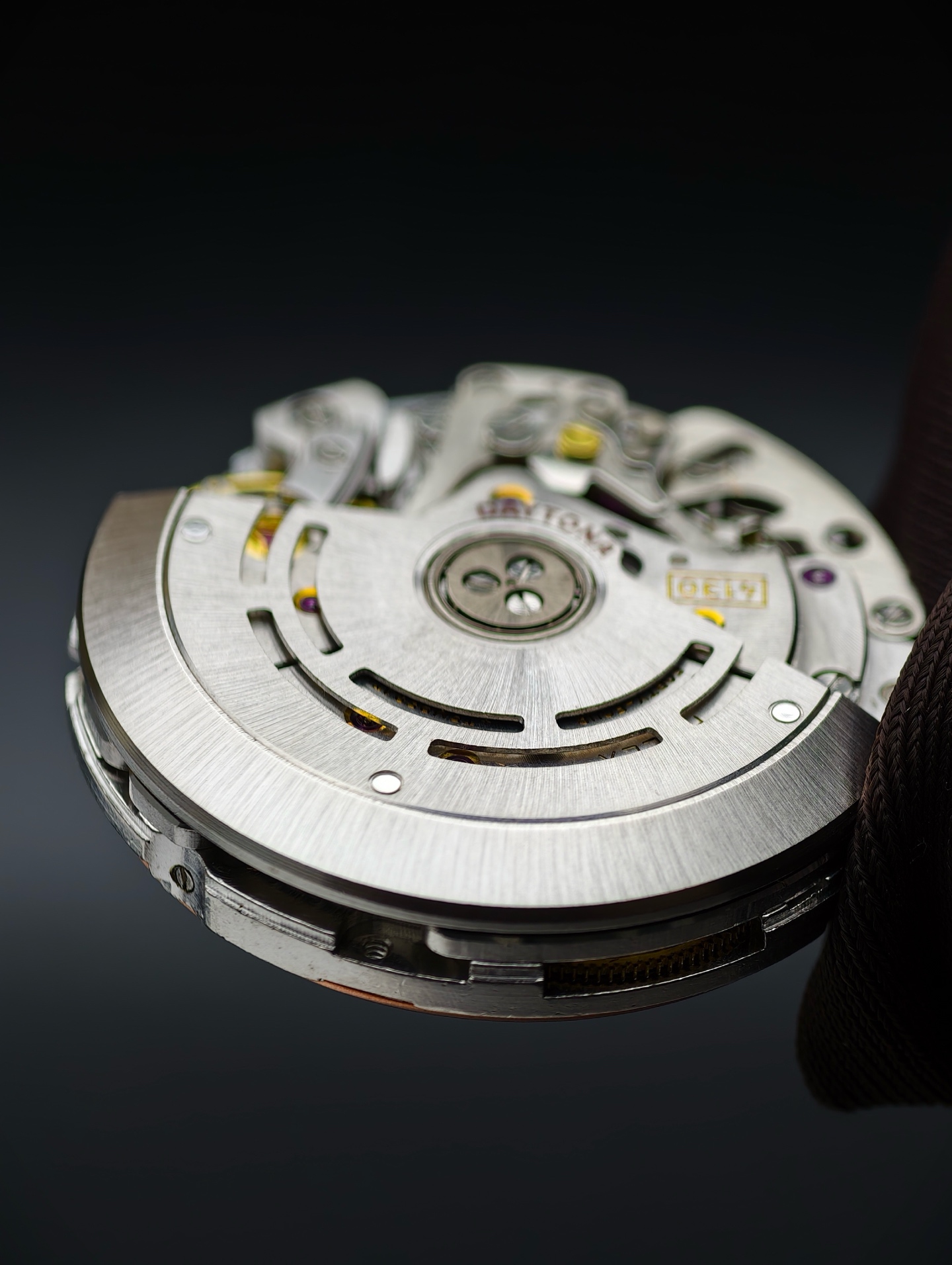 NO:726419,Detailed view of the old Daytona Dandong integrated movement,19860909老款迪通拿丹东一体机芯细节图,,Watch