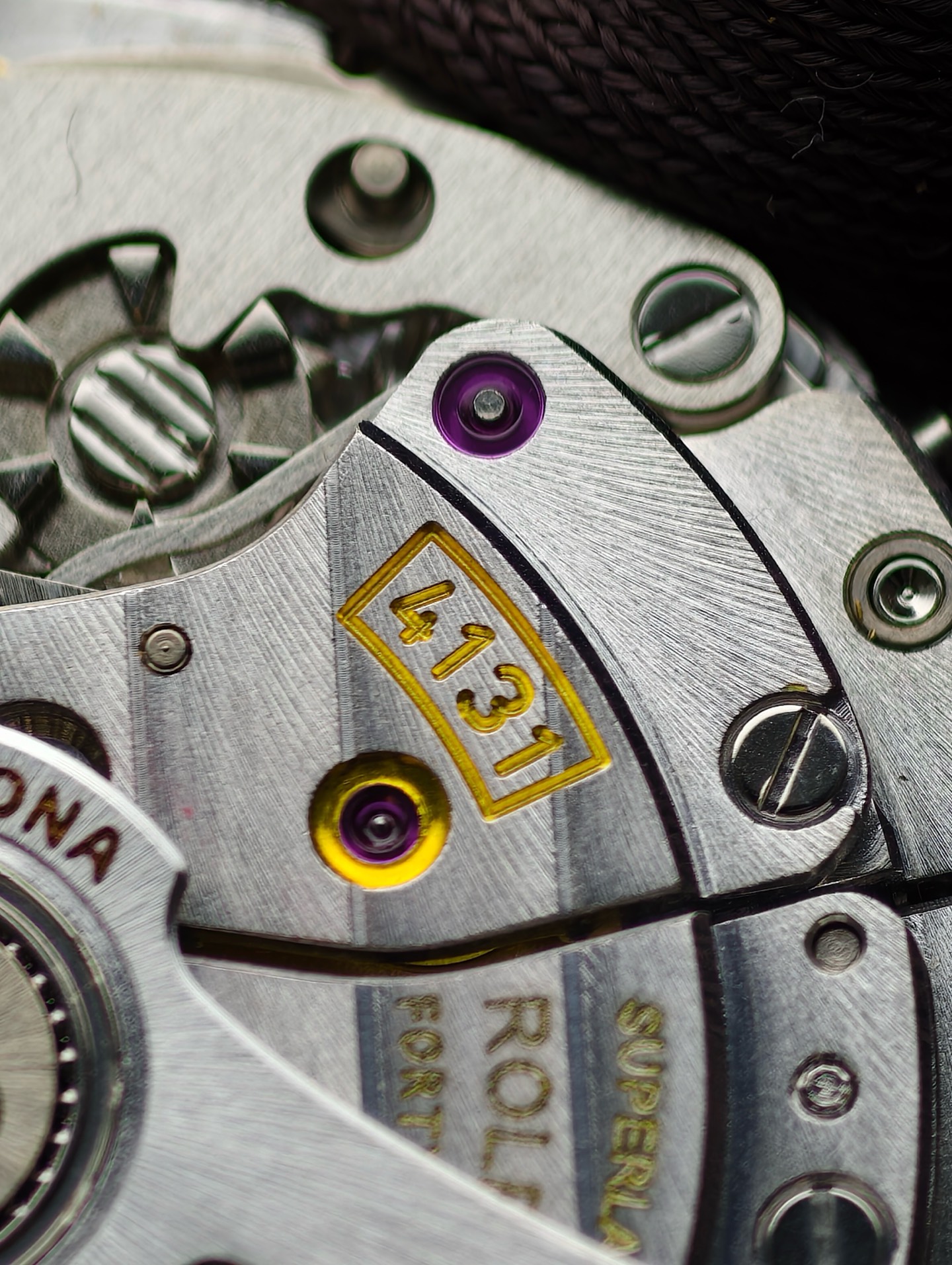 NO:726413,Details of the new Dandong integrated 4131 movement,19860909新款丹东一体4131机芯细节图,,Watch