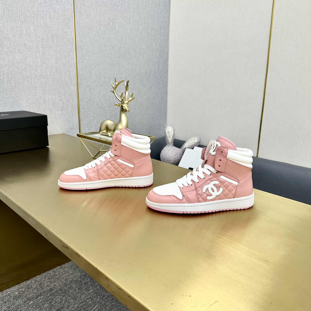 香奈儿AJコラボ 高級レザー高トップスニーカー
