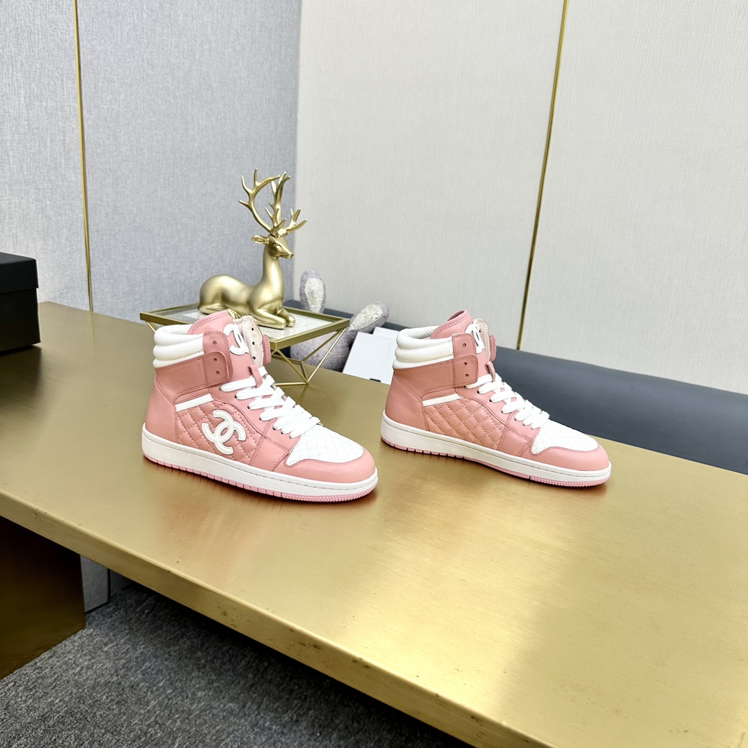 香奈儿AJコラボ 高級レザー高トップスニーカー