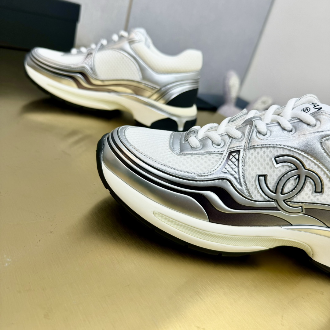 Chanel香奈儿小香金属休闲运动鞋 - 原单品质でスタイリッシュなデザイン