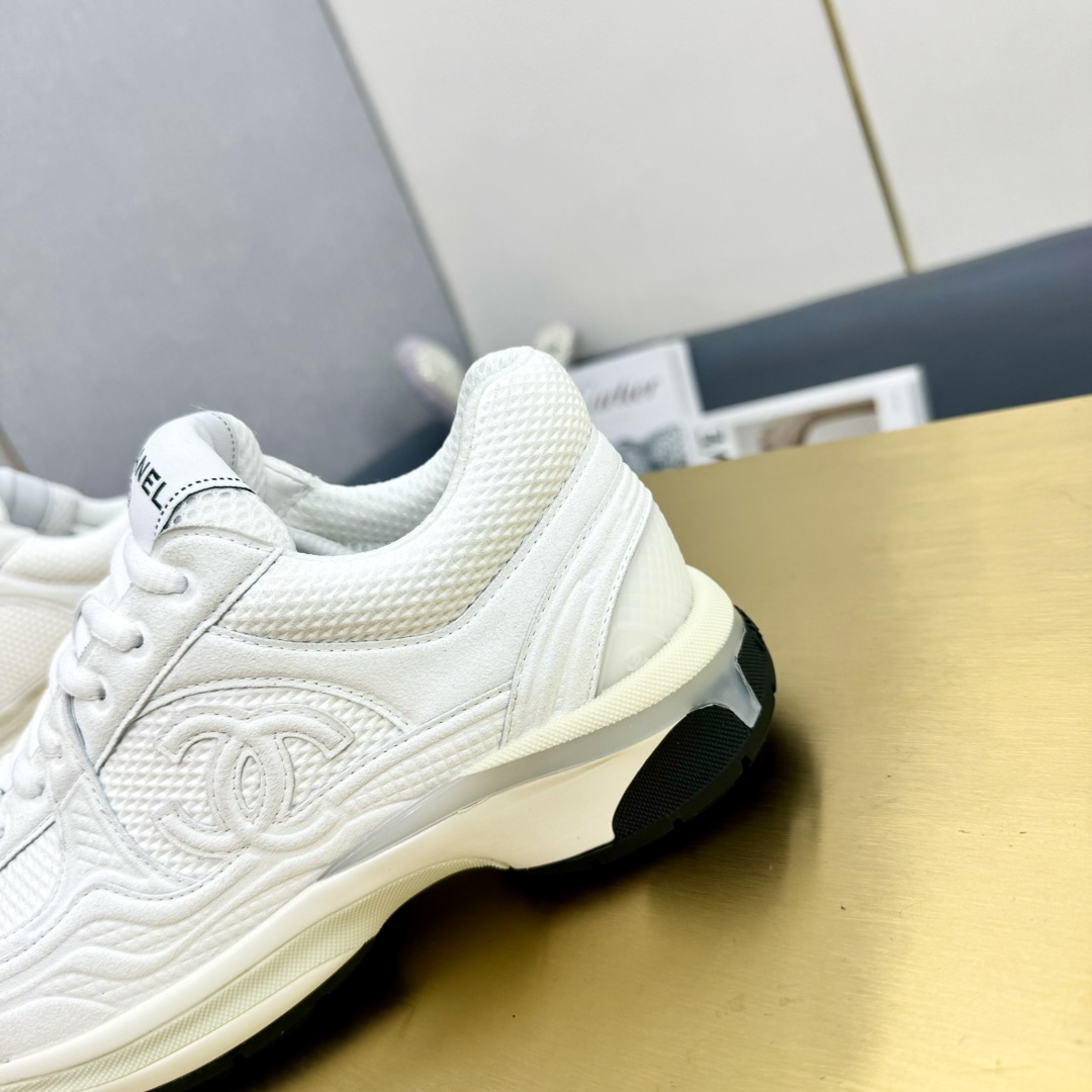 Chanel香奈儿 24C 早春シリーズ 小香 金属 休闲运动鞋