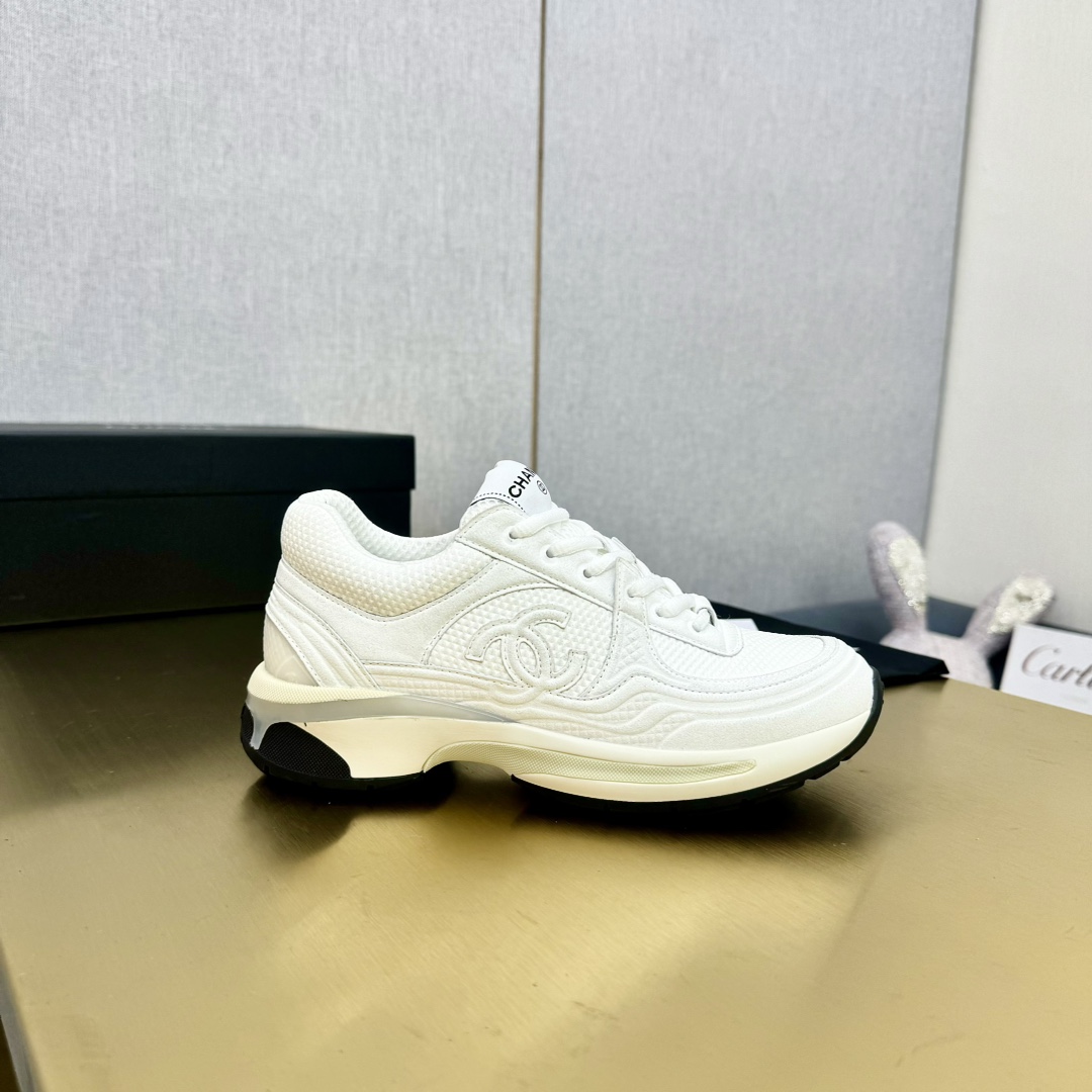 Chanel香奈儿 24C 早春シリーズ 小香 金属 休闲运动鞋