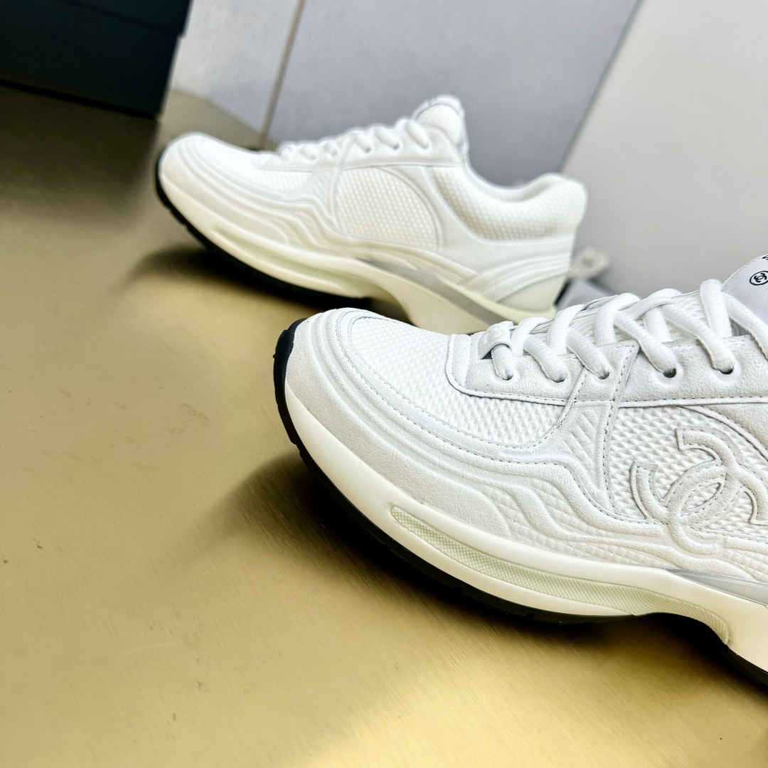 Chanel香奈儿 24C 早春シリーズ 小香 金属 休闲运动鞋